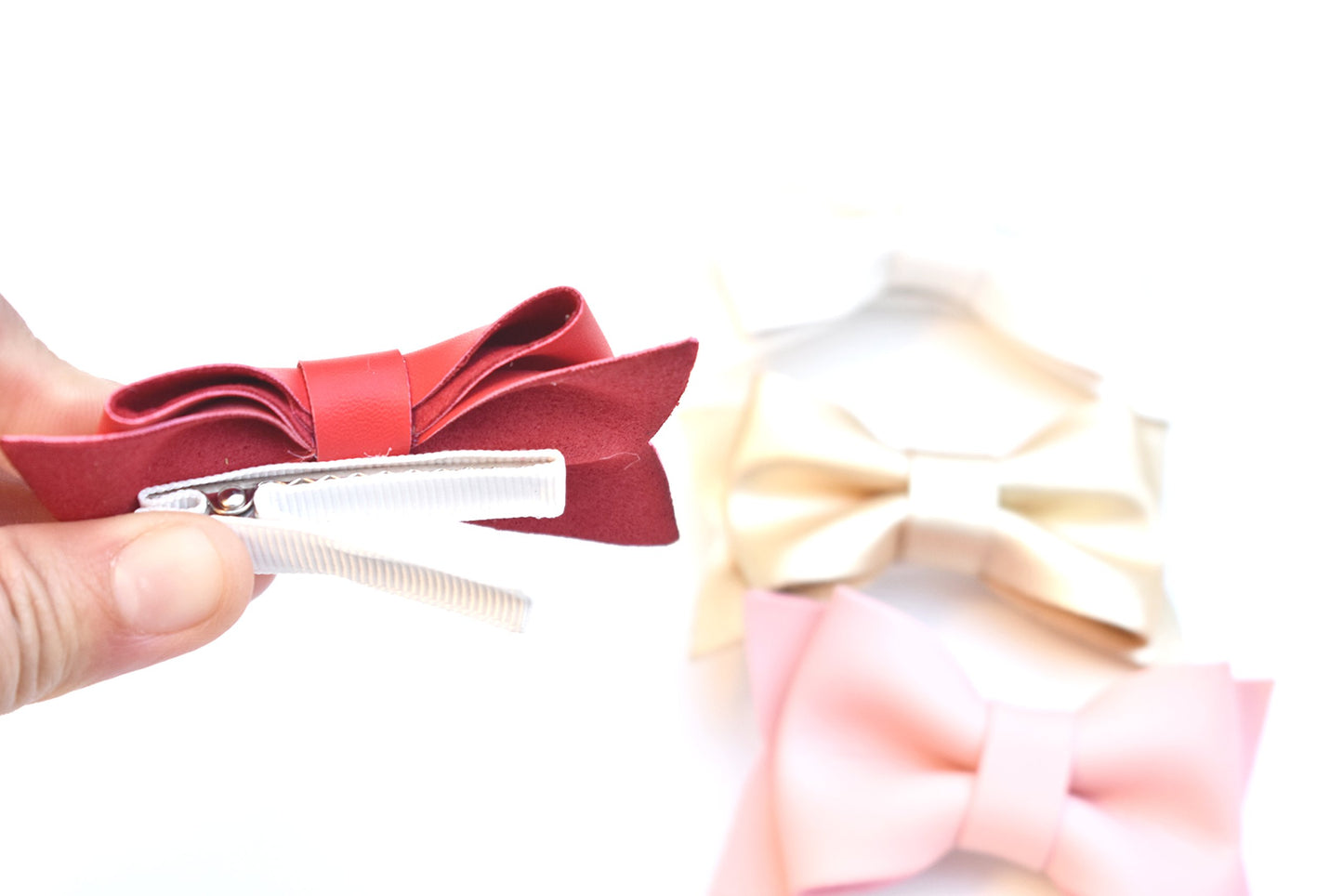 California Tot Non Slip Fully Lined Alligator Faux Leather Bow Hair Clips in Assorted Pack (Deluxe)