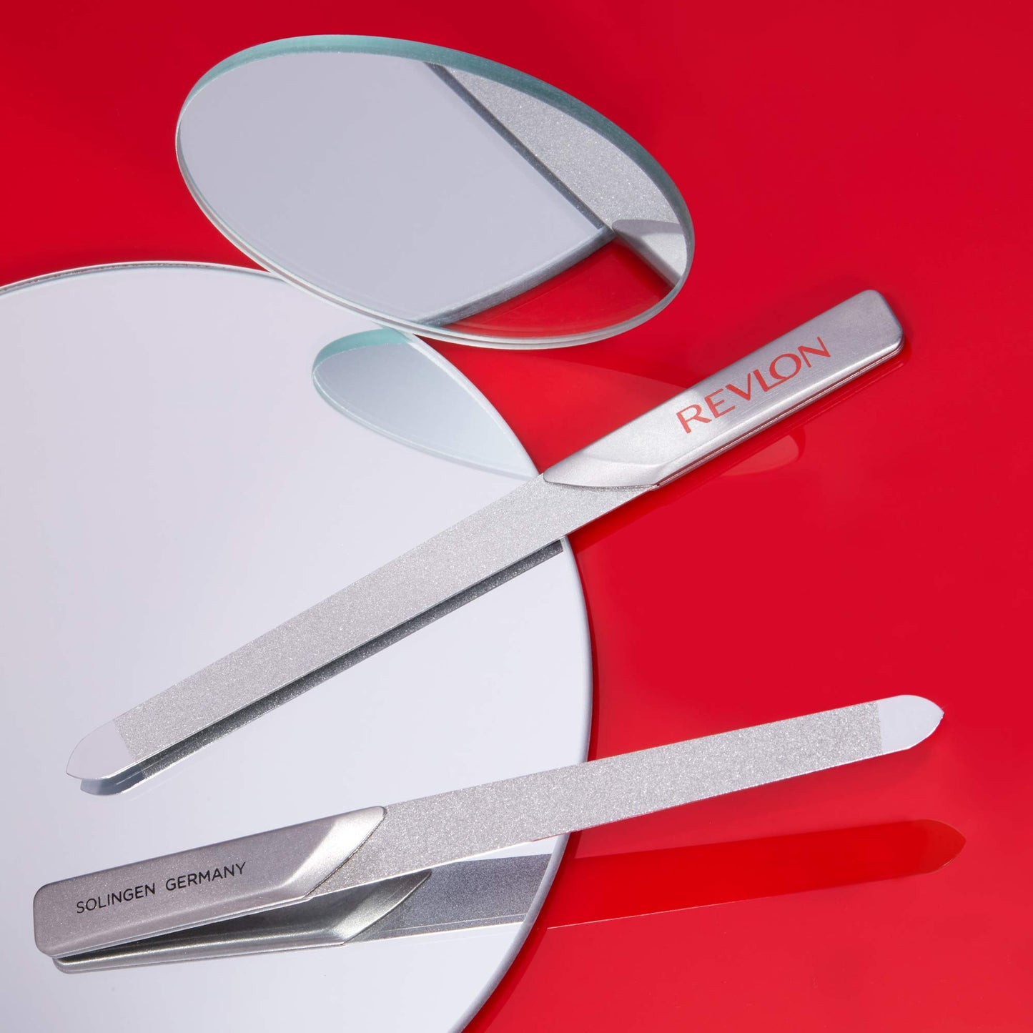 Revlon Nail File, Salon Professional Nail Care Tool for Acrylic & Natural Nails, Easy Grip, Corrosion Resistant Saphire Coated Nail Filer (Pack of 1)