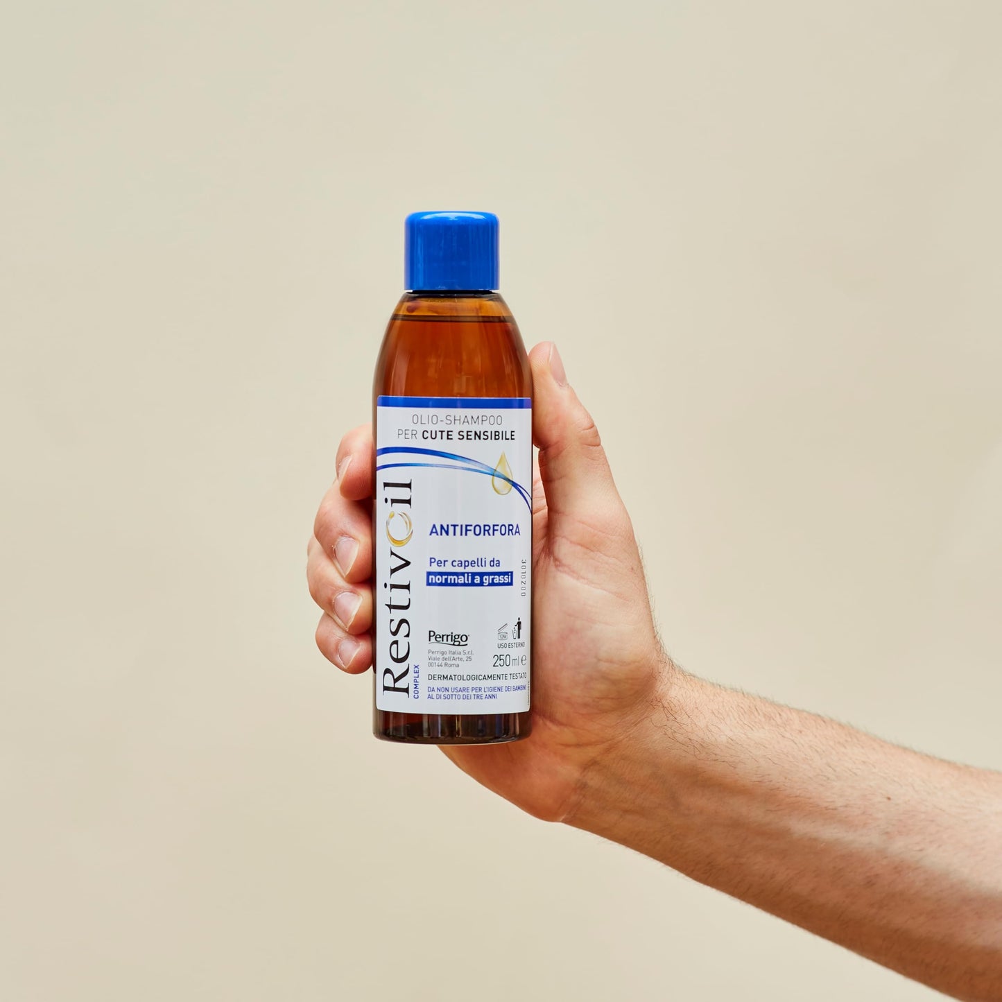 Shampoo Per Capelli Antiforfora Complex Olio Shampoo Anti Forfora 250 Ml by RestivOil