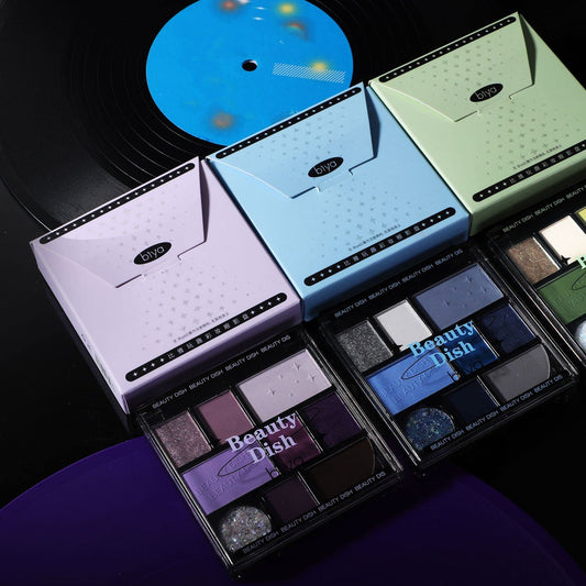 9 Colors Pearlescent Eyeshadow Palette, Purple Smoky Eye Shadow Palette, Matte Shimmer Longwearing Highly Pigmented Reflective Powder Palet