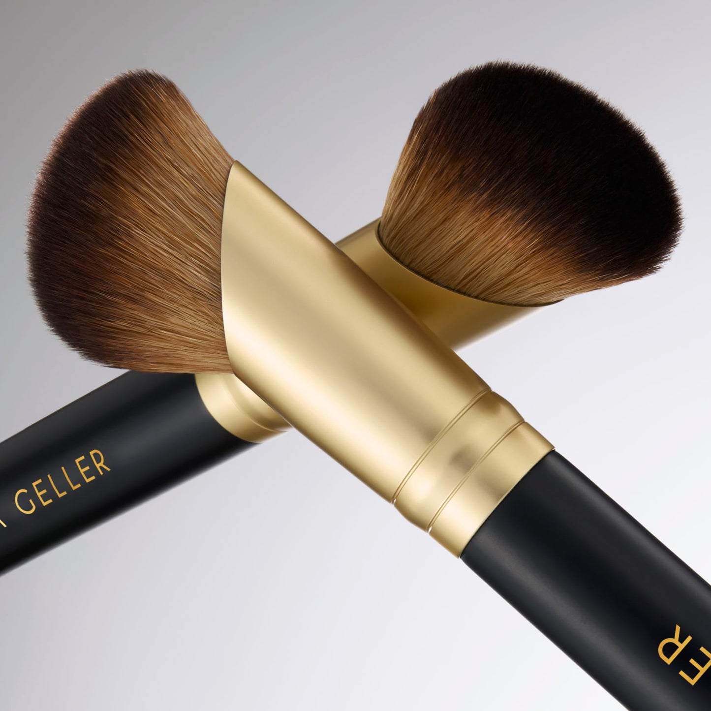 LAURA GELLER NEW YORK Sculpting Face Brush - Angled Makeup Brush for Blending & Contouring - Dense Vegan Bristles - For Cream, Powder & Baked Formulas