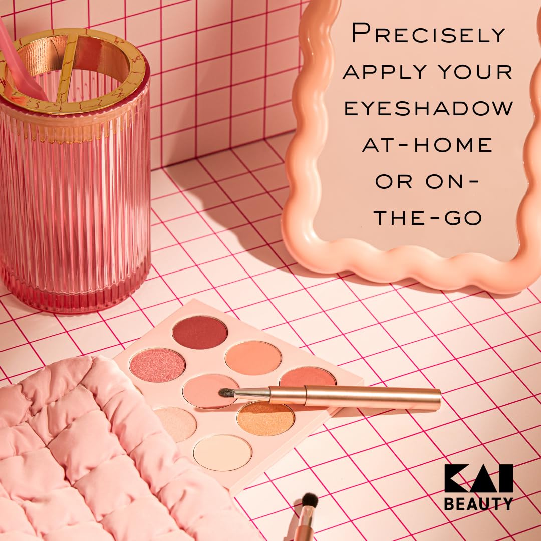 Kai Mini Maru On-the-Go Compact Eyeshadow Brush, Precision Makeup Brush with Soft Bristles, Ideal for Inner Corners and Detail, Travel Makeup Brush