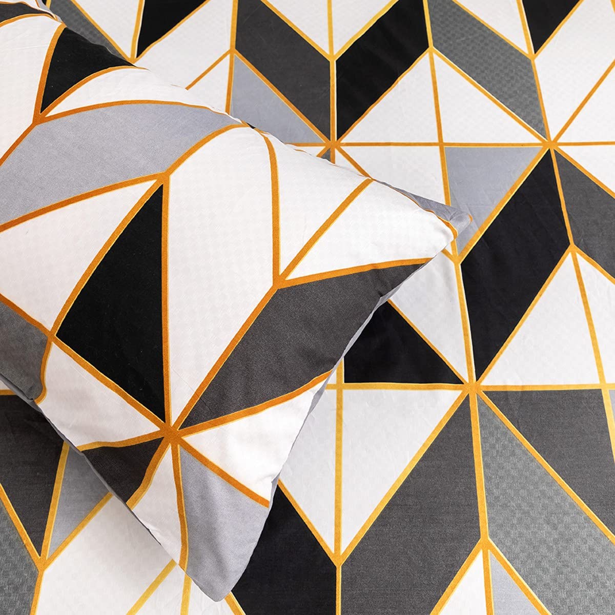 jejeloiu Geometric Plaid Bed Sheet Set Queen Size Black White Grey Gold Abstract Fitted Sheet Triangle Diamond Pattern Bedding Includes 1 Flat Sheet &