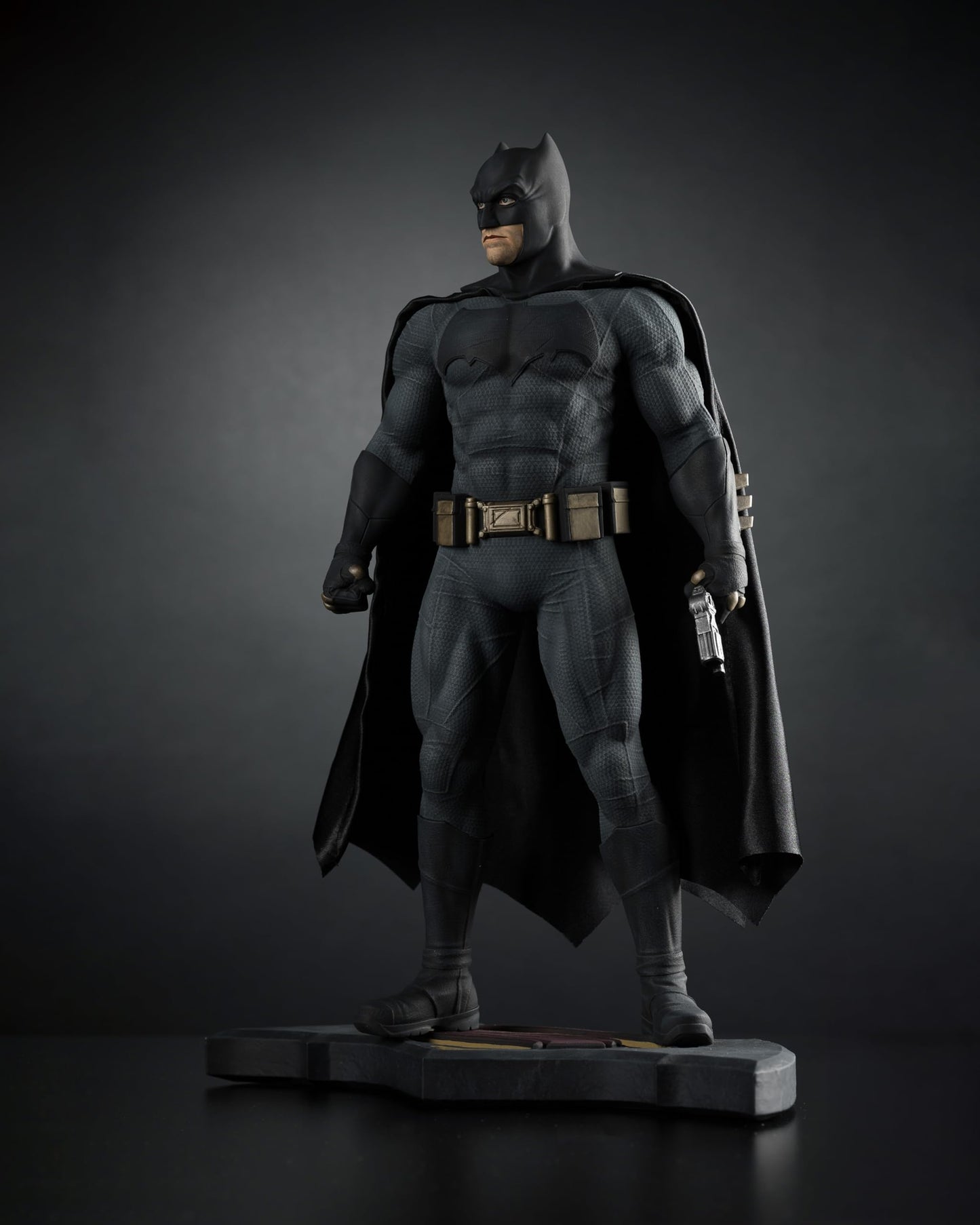 McFarlane Toys - DC Direct Batman (Batman v Superman: Dawn of Justice) (DC Movie Statues) 1:6 Scale Resin Statue