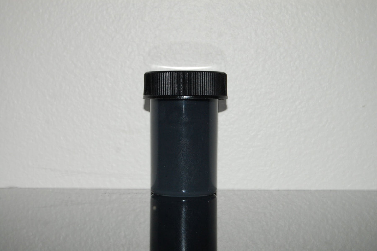 DirectGlow 3/4oz UV Blacklight Reactive Fluorescent Acrylic Paints (Black)