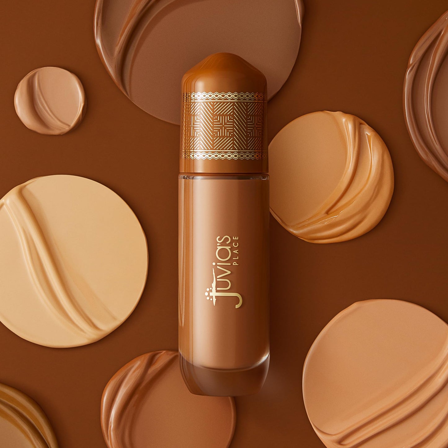 Juvia's Place I Am Magic Radiance Booster - Shade Dark 4 (Somalia) - Flawless Effect for Glam Makeup - Blurs, Smooths & Illuminates Complexion - Glow Activator with Buildable Low to Medium Coverage