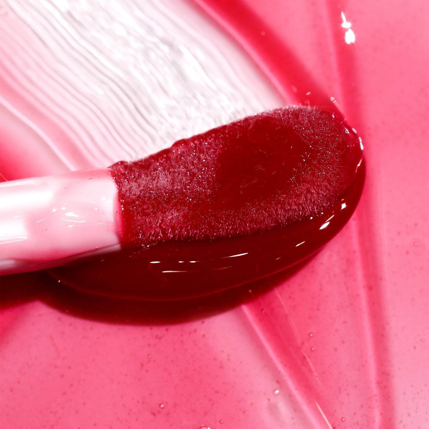 Milani Fruit Fetish Lip Oil, Tinted Lip Gloss & Hydrating Lip Oil Treatment, Moisturizing Non Sticky Clear Shine, High Shine Lip Balm for Dry Lips