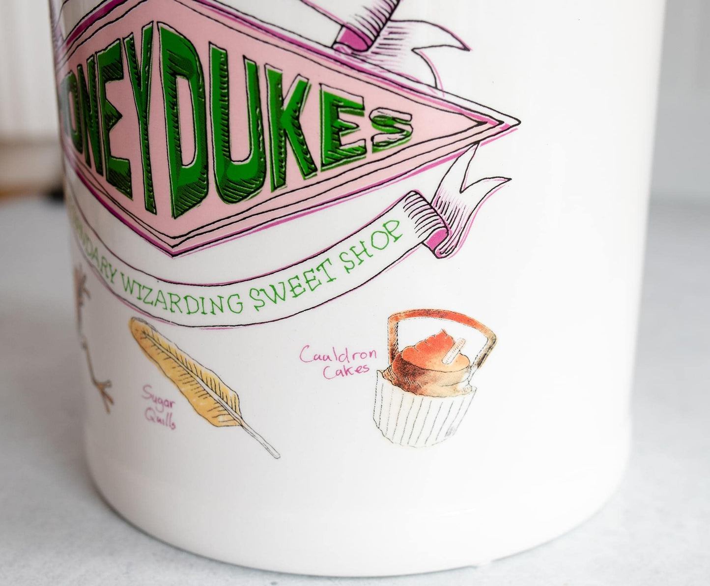 Harry Potter Honeydukes Sweets 10-Inch Ceramic Cookie Jar | Food Storage Jar For Candy, Spice | Flour and Sugar Containers With Lids, Home & Kitchen…