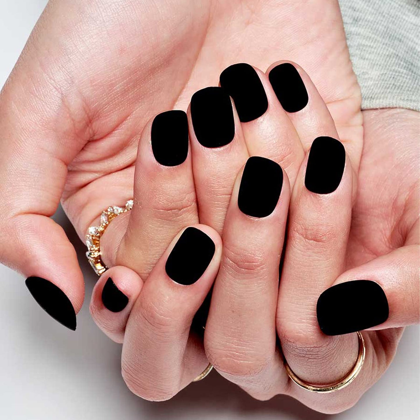 GLAMERMAID Extra Short Press on Nails 24PCS, Black Velvet Fall Gel Glue on Nails, Glossy Round Reusable UV Finish Fake Nails Acrylic False Nails