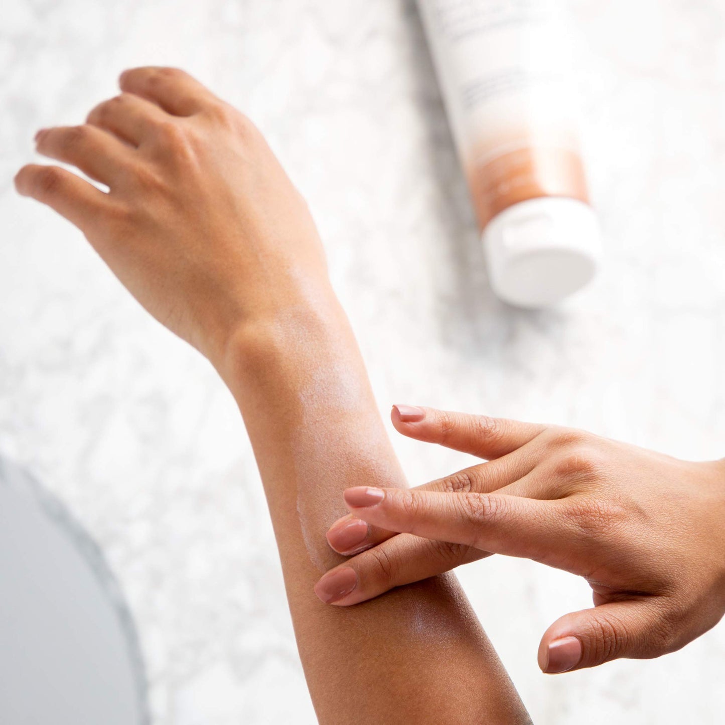 m-61 Hydraboost Gradual Tan Body Butter | Unscented, Hydrating, Firming Body Lotion For A Streak-Free, Self-Tan Glow. Formulated With Vitamin E, Aloe