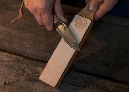 Casström Handmade Paddle Strigel, 28x4,5x3cm, Natural Oak Beauty and Personal Care Casstrom