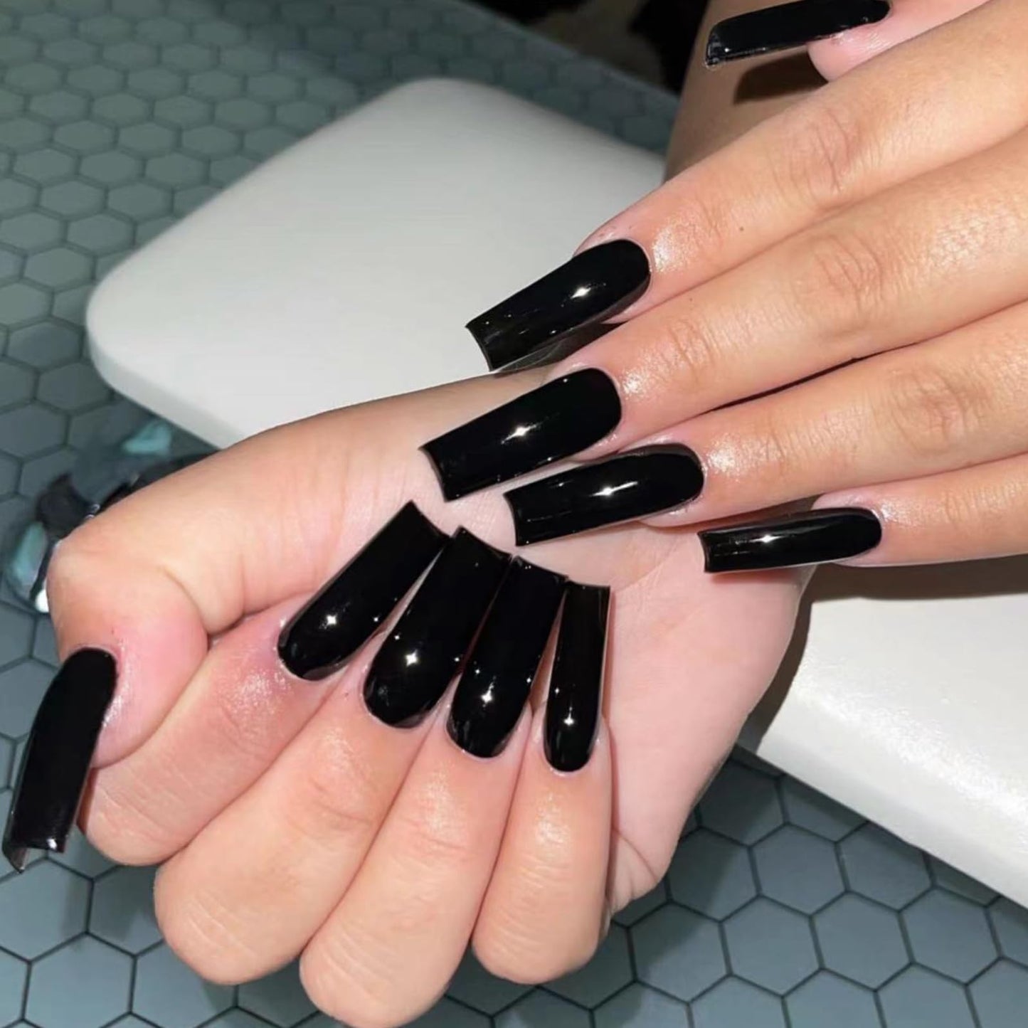 IMSOHOT 24Pcs Square Press on Nails Extra Long Squoval False Nails Black Fake Nails Full Cover Solid Color Acrylic Nails for Women