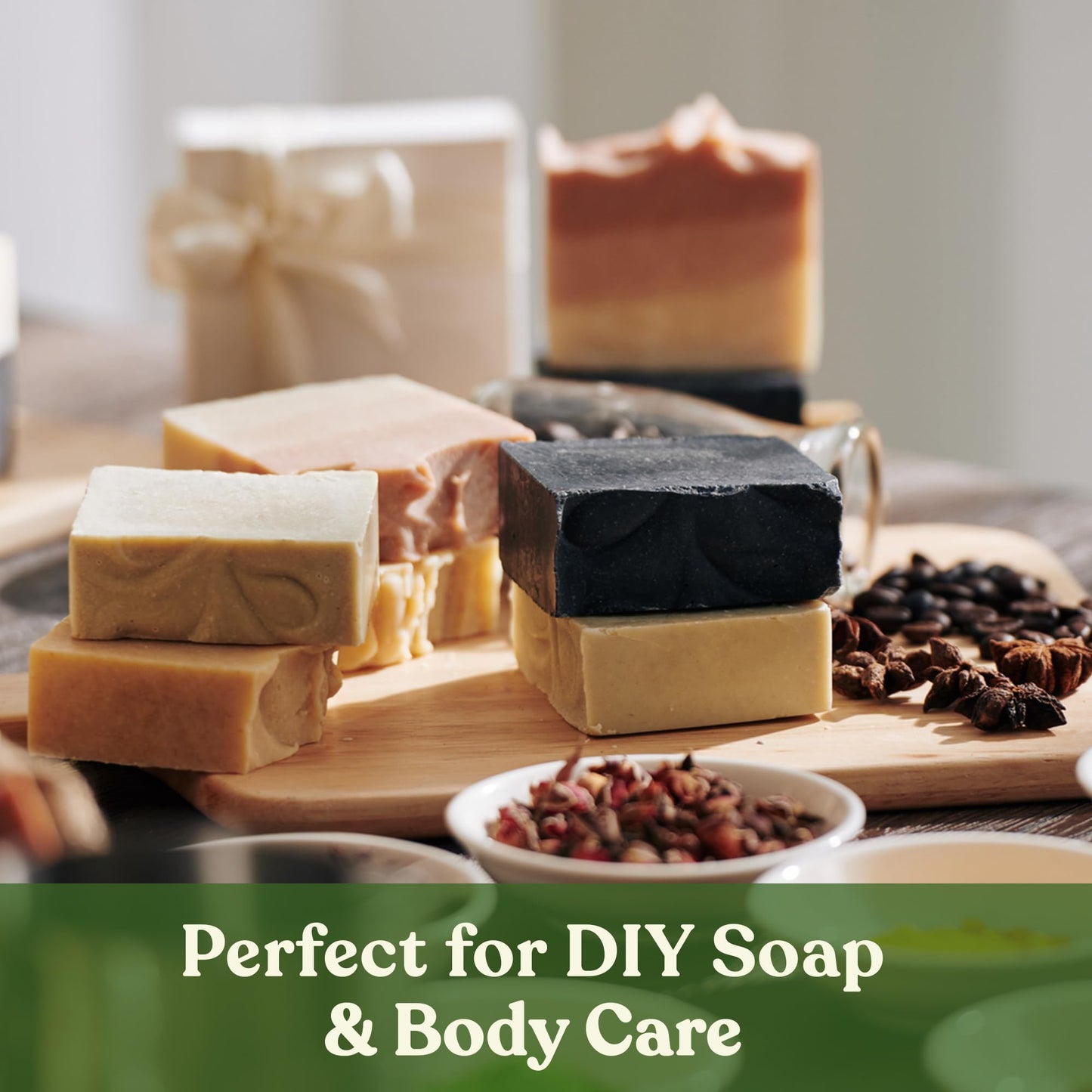 Soapeauty Palm Oil RBD - 100% Pure, Cold-Pressed, Non-Hydrogenated & Sustainable for DIY Soap, Creams & Lotions - Rich in Vitamin E - 32 fl oz Beauty & Personal Care Soapeauty