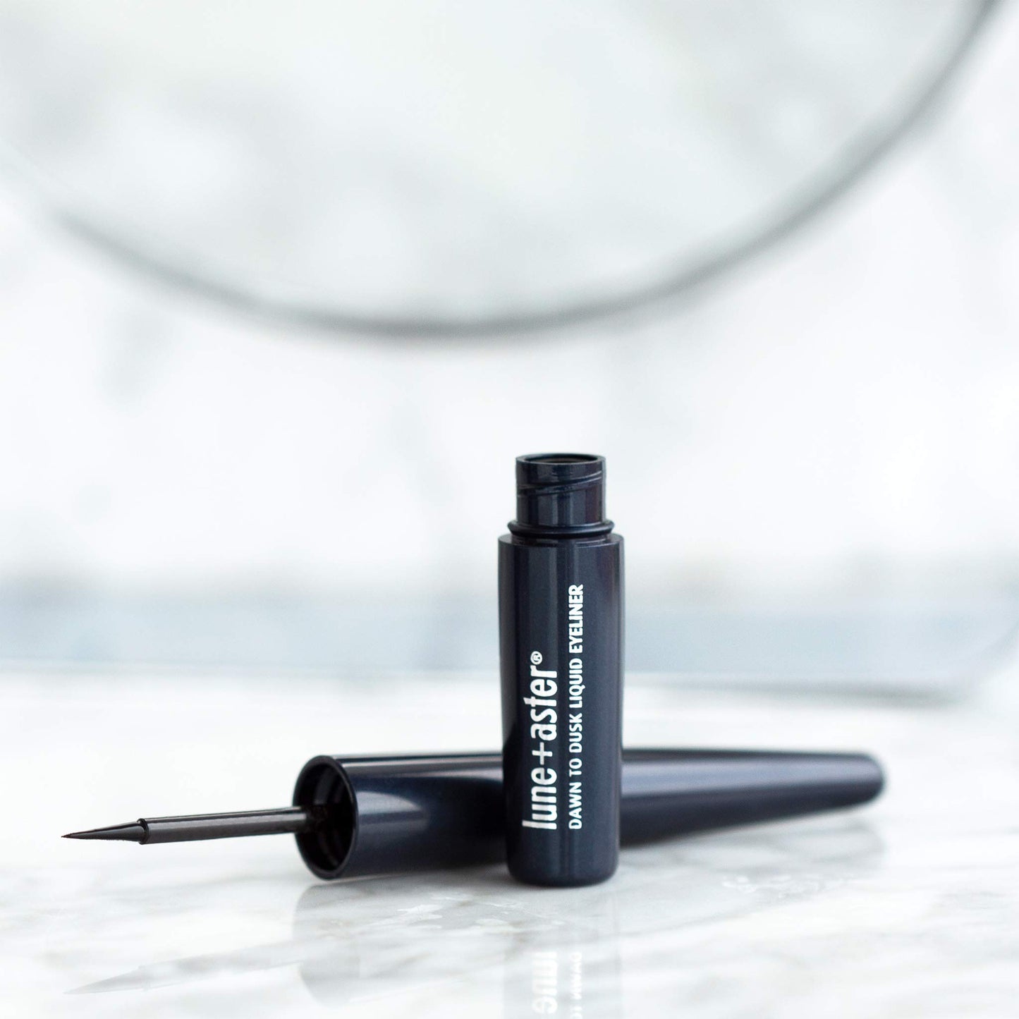 Lune+Aster Dawn To Dusk Liquid Eyeliner Precision Pen | Ultra-Defined, High-Impact Liquid Liner - Jet Black