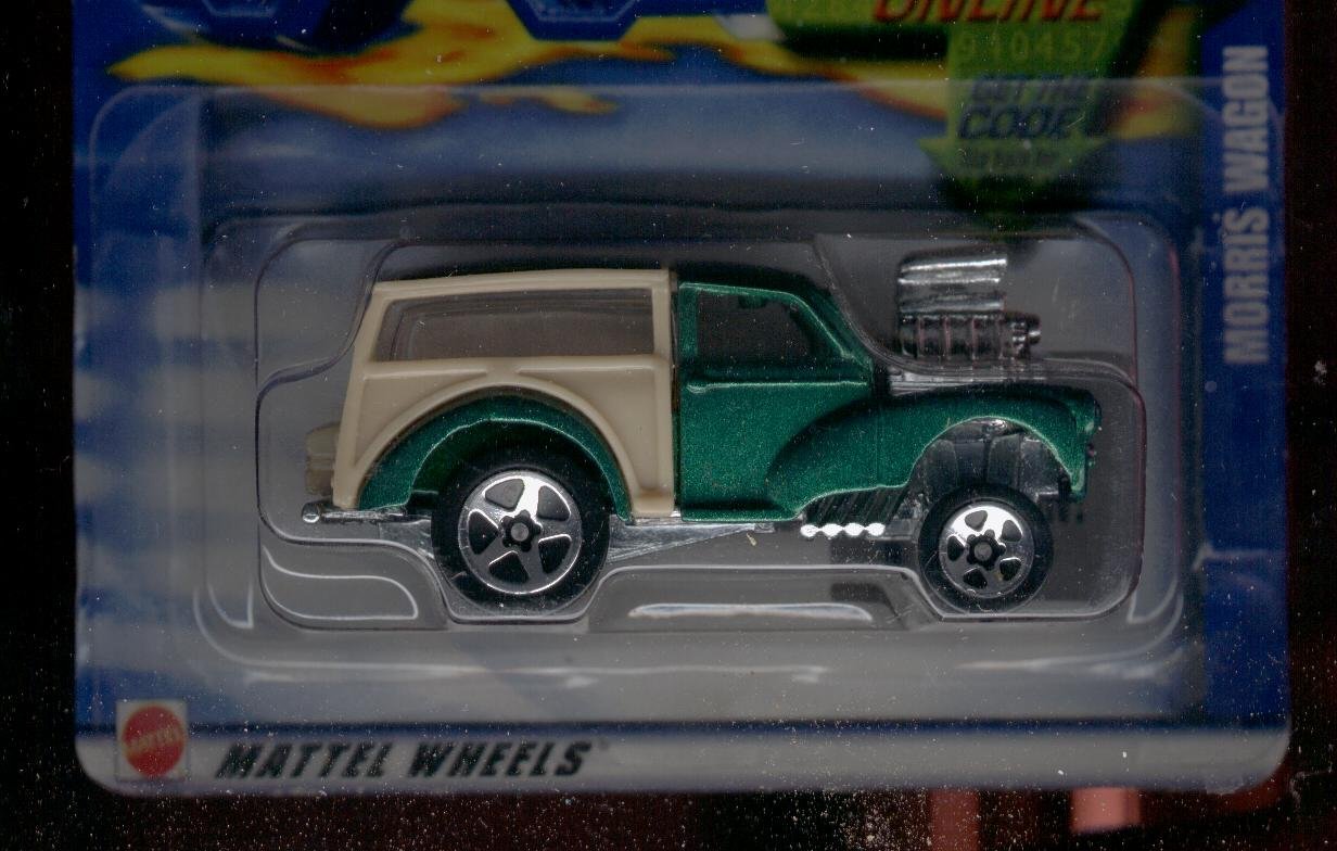Hot Wheels 2002-182 Morris Wagon 1:64 Scale