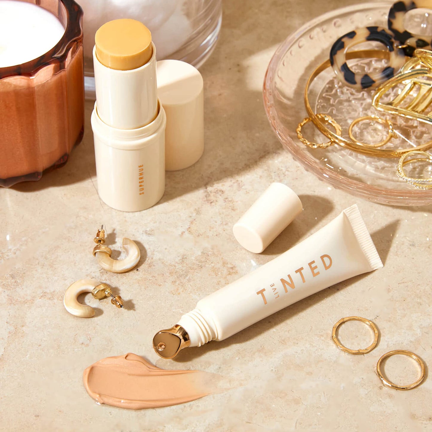 Live Tinted Superhue Brightening Eye Cream - Instantly Refreshes and Brightens - Hydrating & Soothing - Cooling Applicator - Niacinamide & Vitamin C