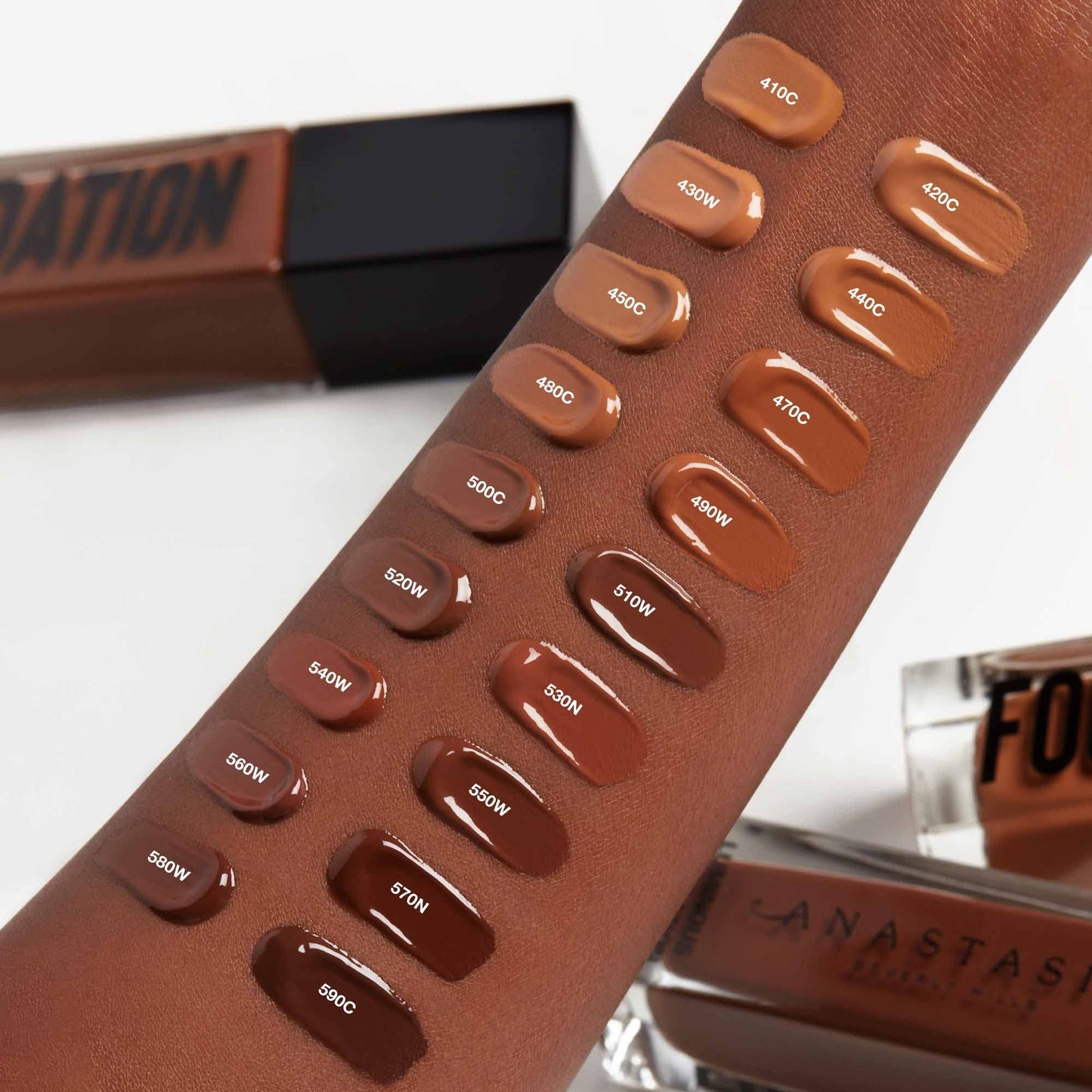 Anastasia Beverly Hills Luminous Foundation - Water-Resistant Long-Wear Face Makeup, Lightweight Glow-Boosting Formula for All Skin Types - 410C