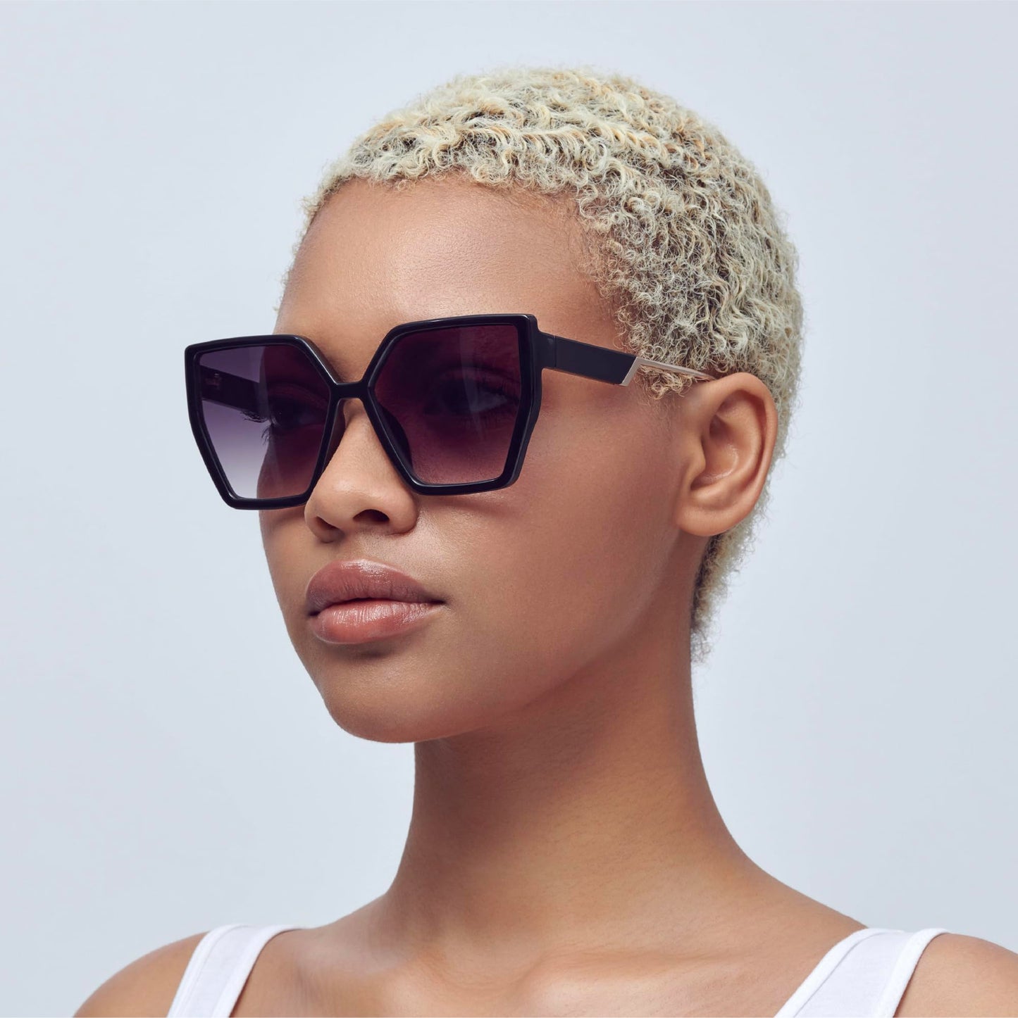 Mad Shade Sunglasses for Women, Modern Black Geometric Bold Angular Glasses, Trendy Summer Eyewear with UV400 Protection