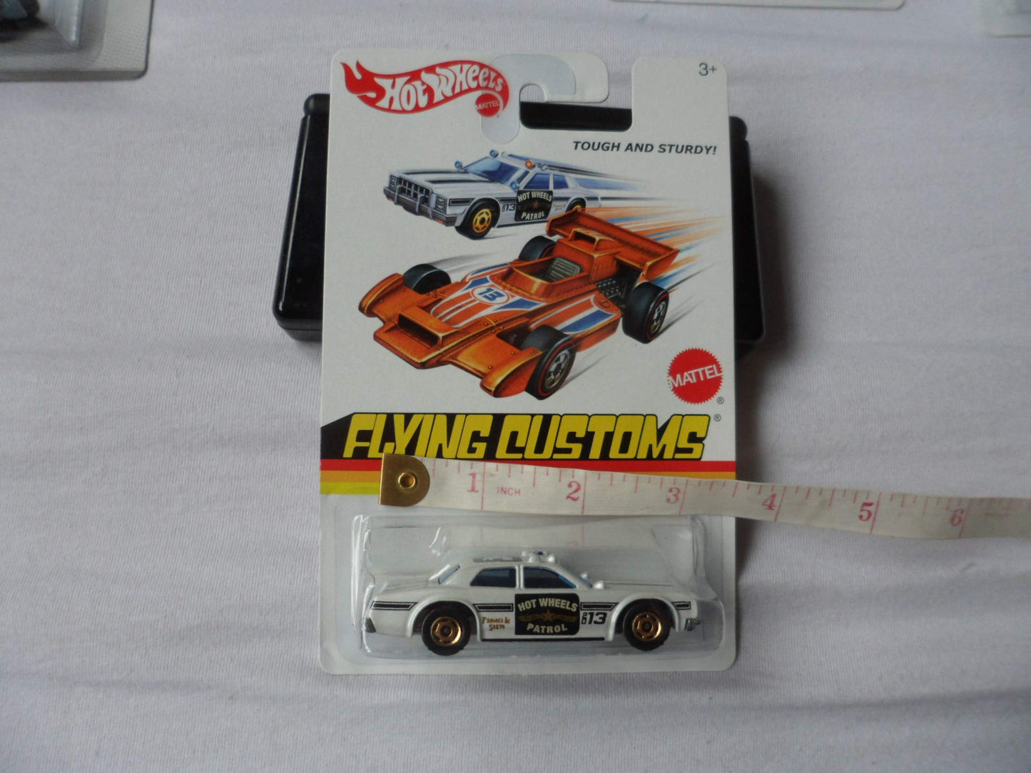 SHERIFF PATROL (WHITE) * Flying Customs * 2013 Release of the 1974 Classic Series - 1:64 Scale Throw Back HOT WHEELS Die-Cast Vehicle