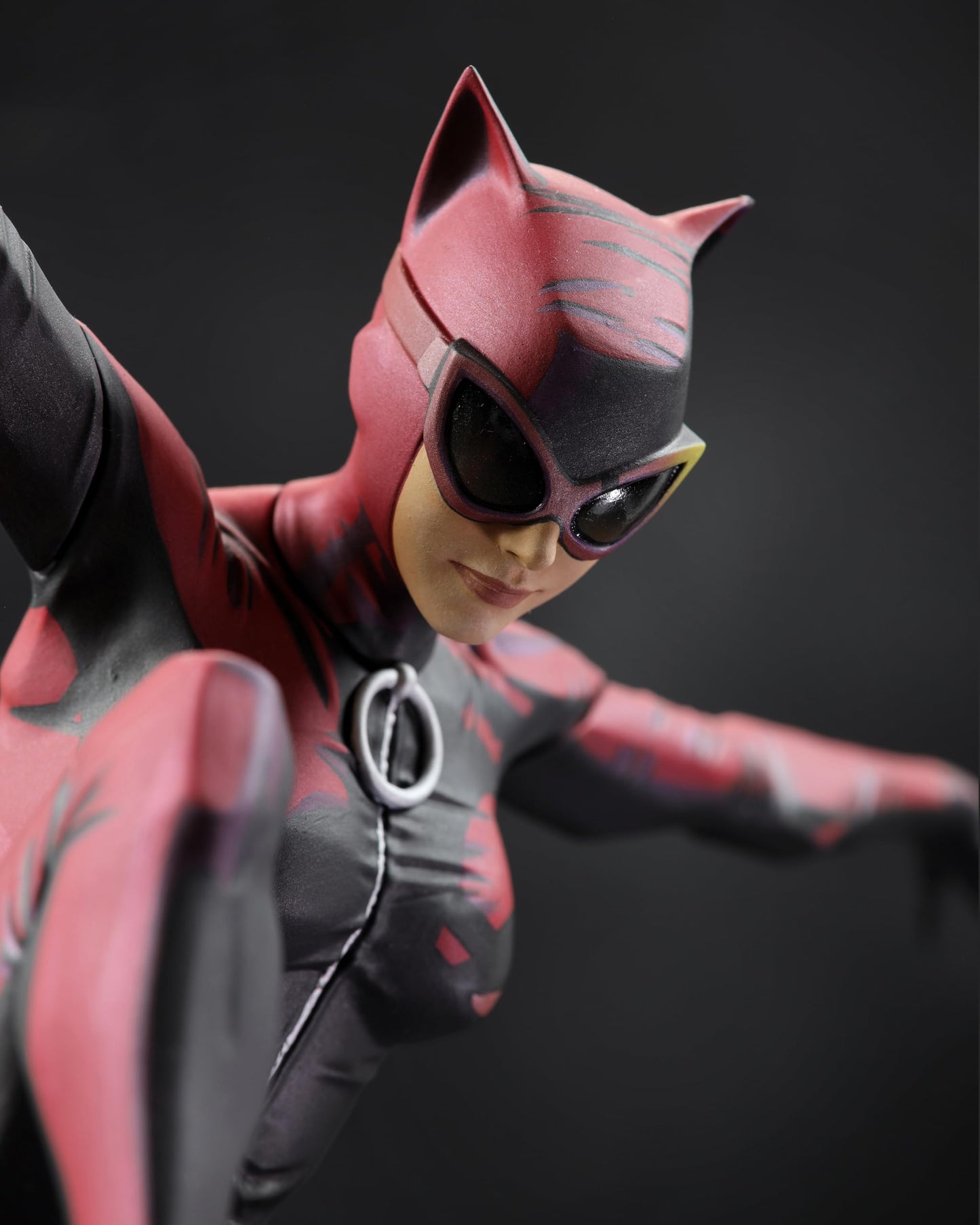 McFarlane Toys - DC Direct Catwoman by Jock (DC Designer Series) 1:6 Scale Resin Statue