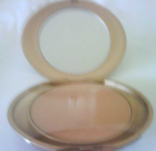 Milani Face Powder 12 True Beige Net wt. .352 oz 10g