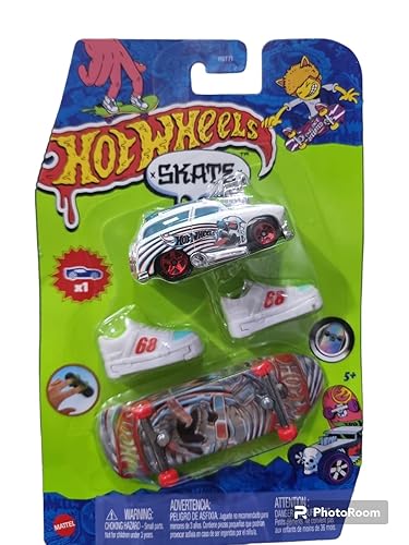 Hot Wheels Skate 3D Skullcon Diecast Deora II Skateboard Toy Vehicle for Kids Ages 5 and Up
