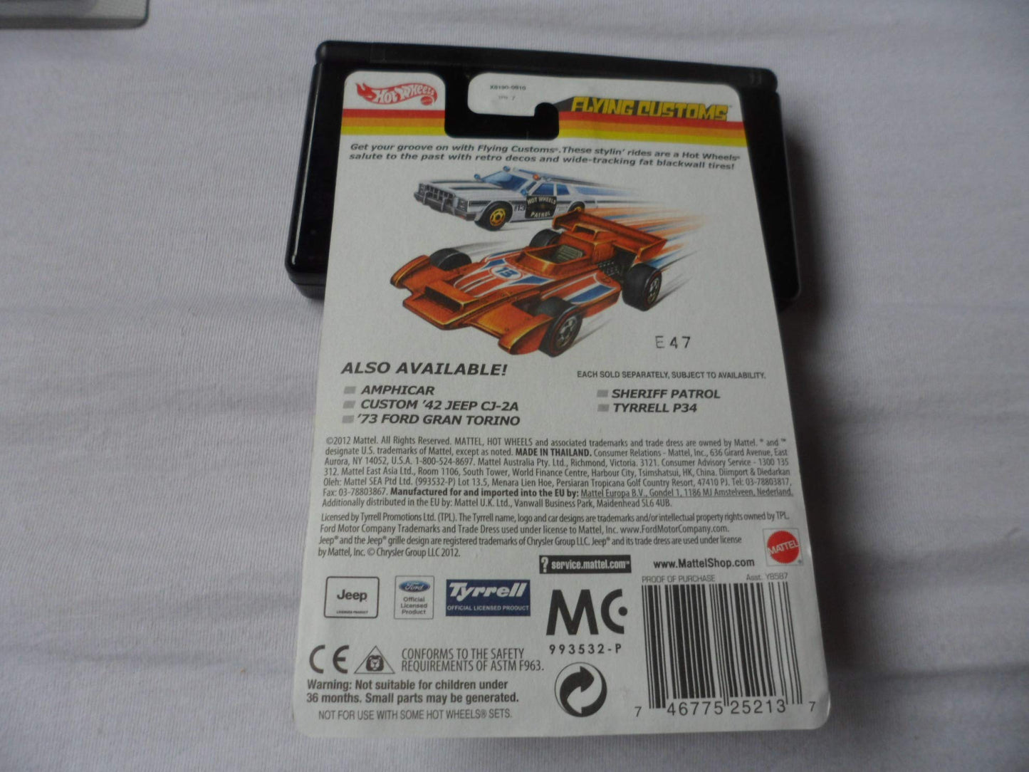 SHERIFF PATROL (WHITE) * Flying Customs * 2013 Release of the 1974 Classic Series - 1:64 Scale Throw Back HOT WHEELS Die-Cast Vehicle