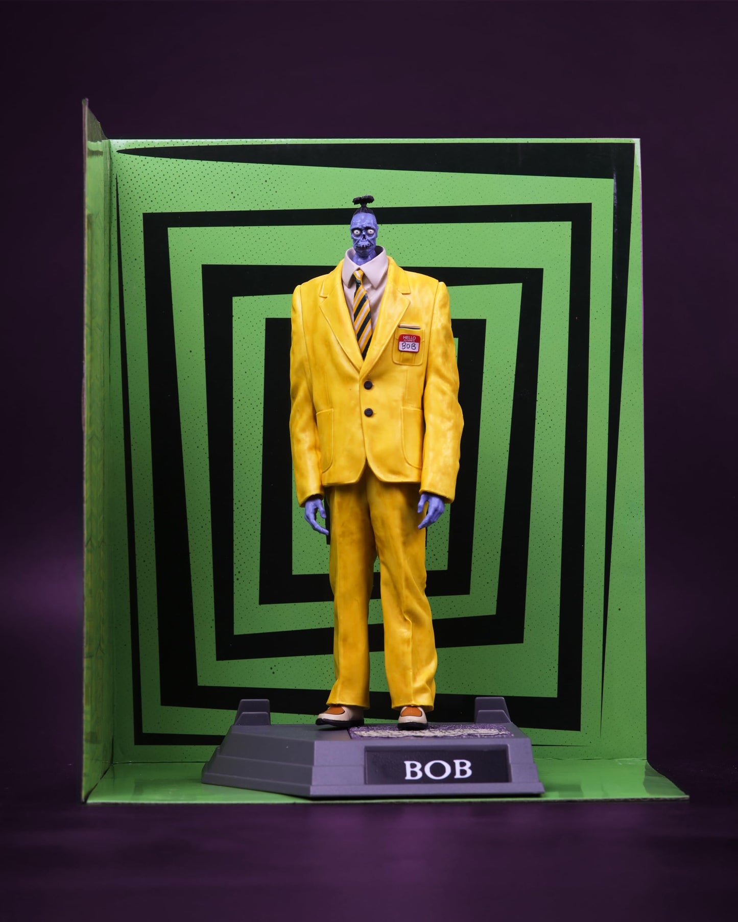 McFarlane Toys - Bob The Shrinker (Beetlejuice Beetlejuice) 6in Posed Figure