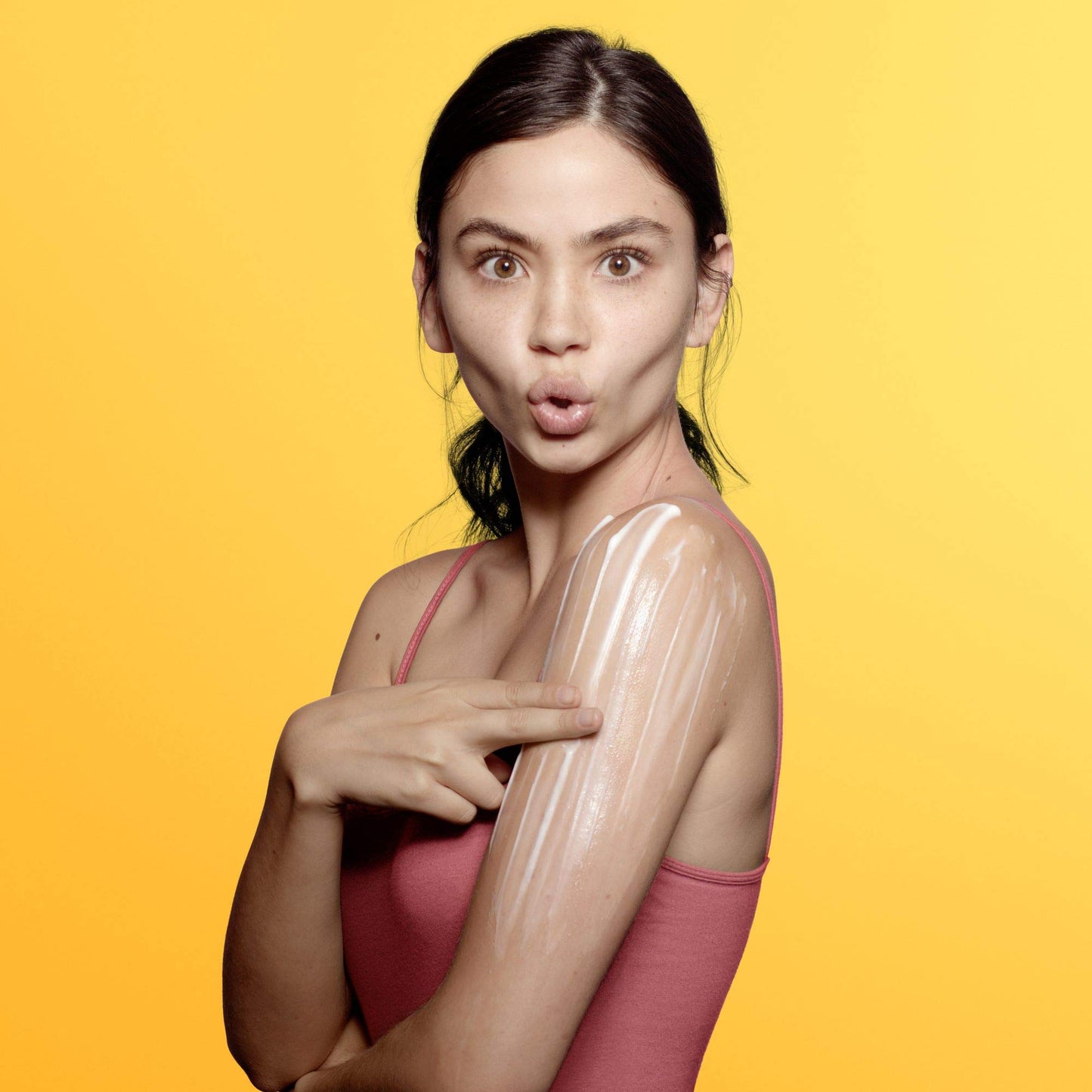 St. Ives Daily Hydrating Body Lotion