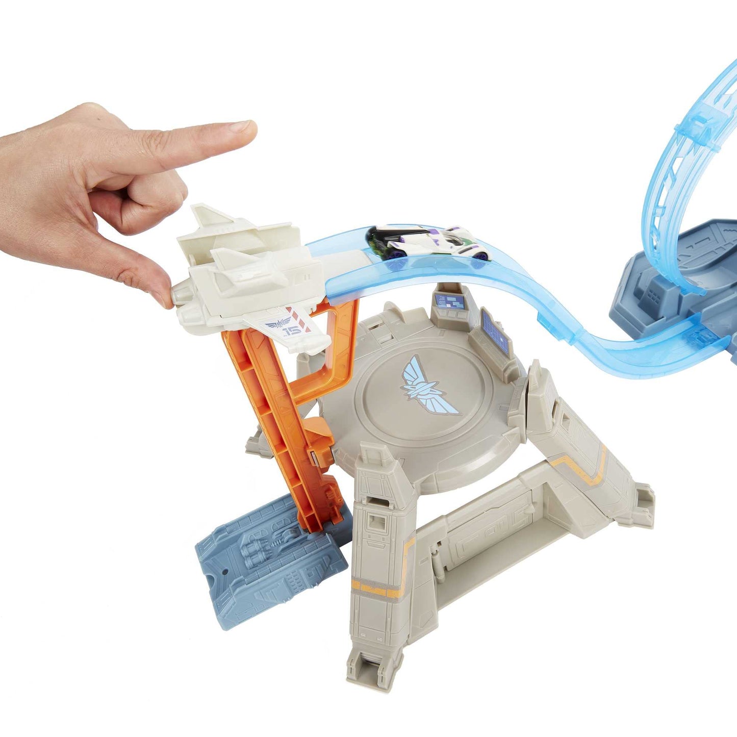 Mattel Lightyear ToysHot Wheels Buzz Hyper Loop Challenge Playset, Includes Buzz Character Car, Gift for Kids 3 Years & Up