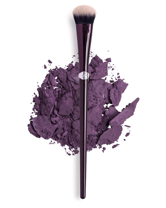 Anisa Beauty Eye Fan All-Over Brush | Soft Dense Vegan Brush for Blending Cream, Liquid, and Powder Eyeshadow | Fan-Shaped Head for All-Over Lid