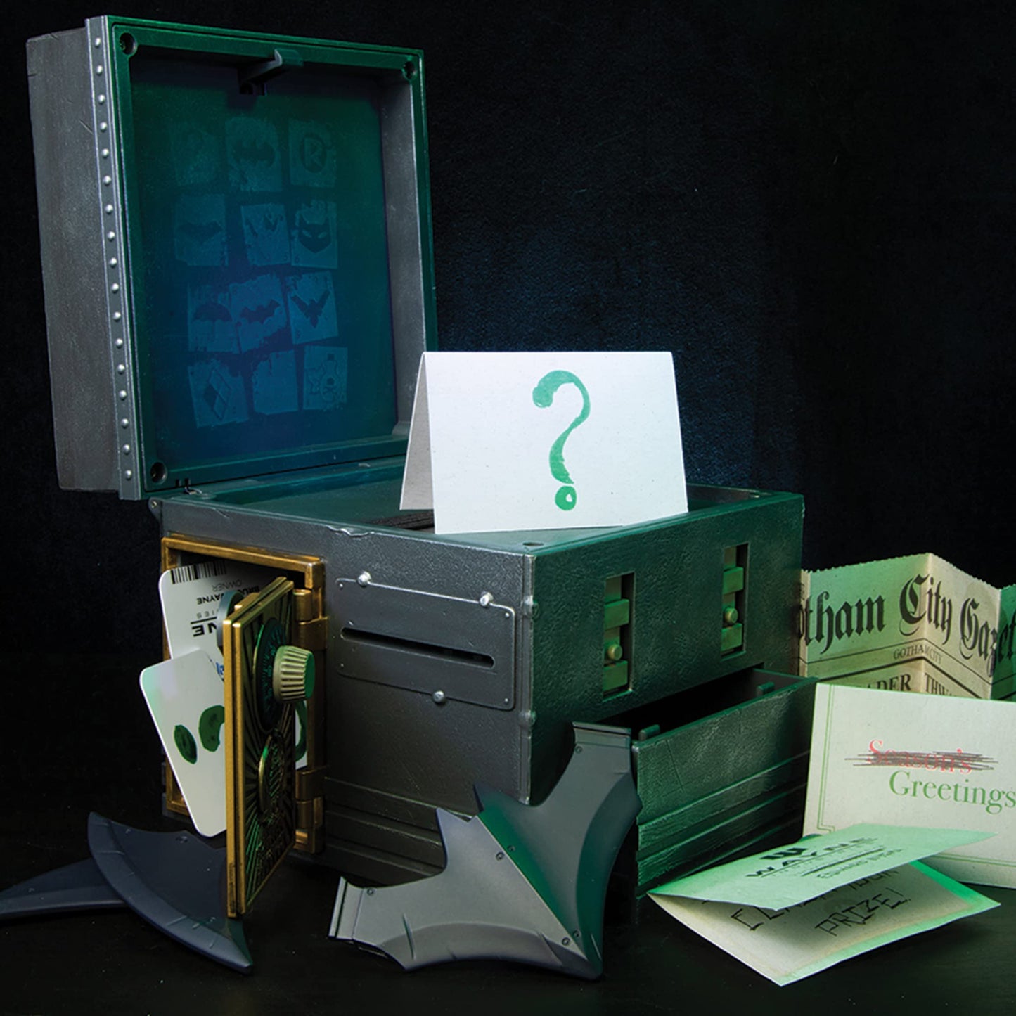 McFarlane Toys - DC Direct The Riddler Puzzle Box (Detective Mode Variant), Gold Label, Amazon Exclusive