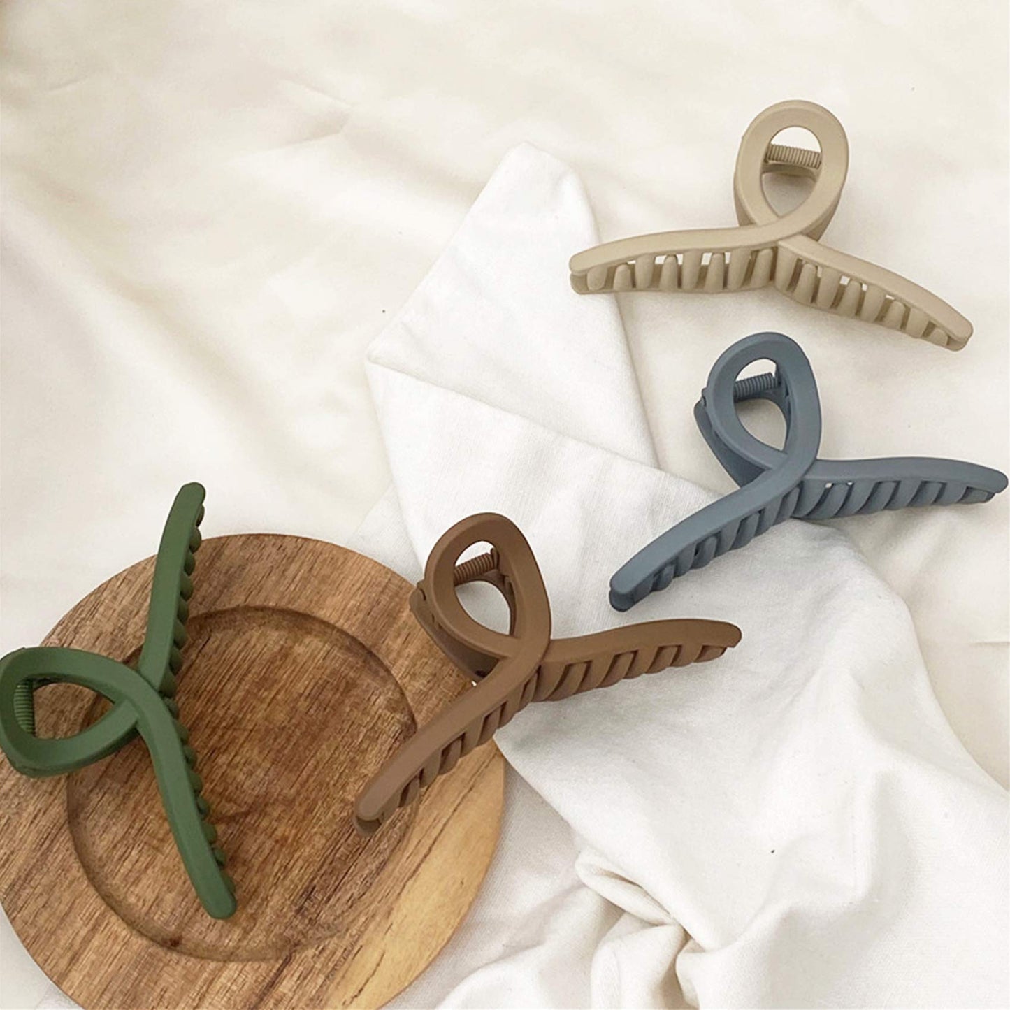 Hair Claw Clips No Slip Medium Matte 4.3 Inch Jaw Butterfly Clip for Long Thin Fine Thick Hair Women and Girls 4 Packs