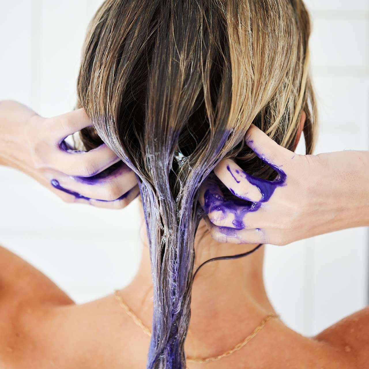 UNITE Hair - BLONDA Toning Shampoo - Purple Formula to Neutralize Brassiness & Brighten Blonde Tones - Ideal for Highlighted & Color-Treated Hair, 8