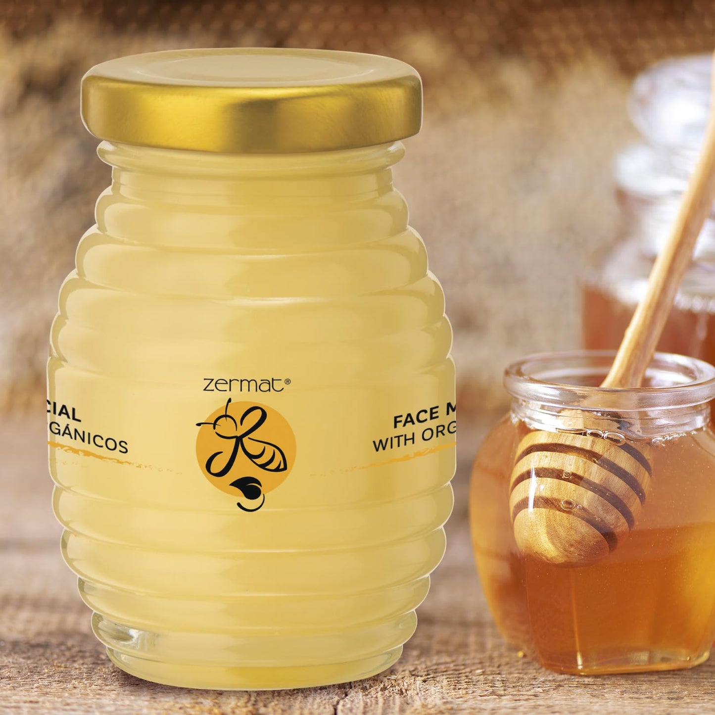 Zermat Facial Mask Royal Jelly, Facial mask with organic ingredients that help moisturize and soften the delicate skin of the face, visibly reducing
