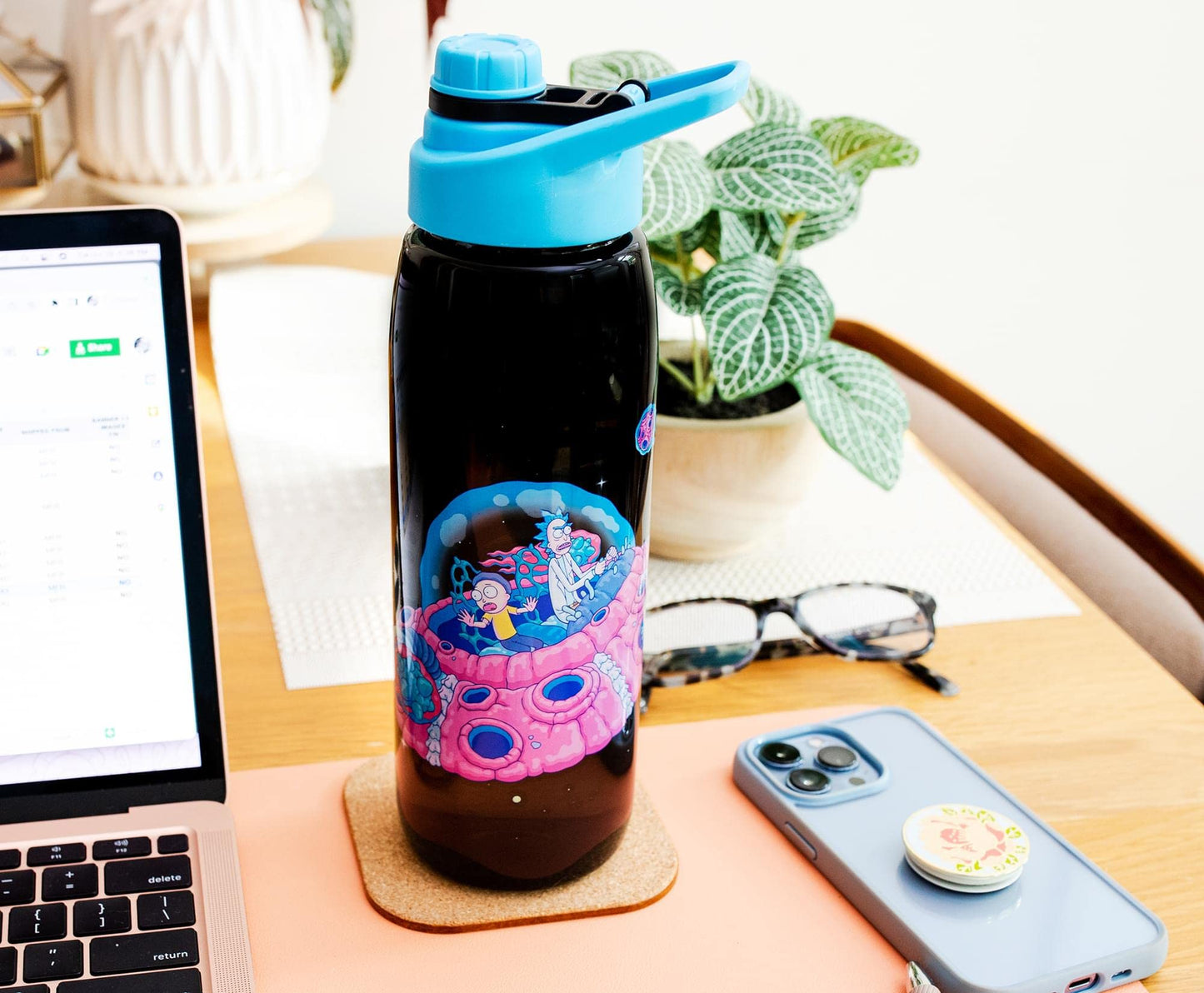 RICK AND MORTY Plastic Water Bottle With Screw-Top Lid | BPA-Free Plastic Sports Jug With Leakproof Lid