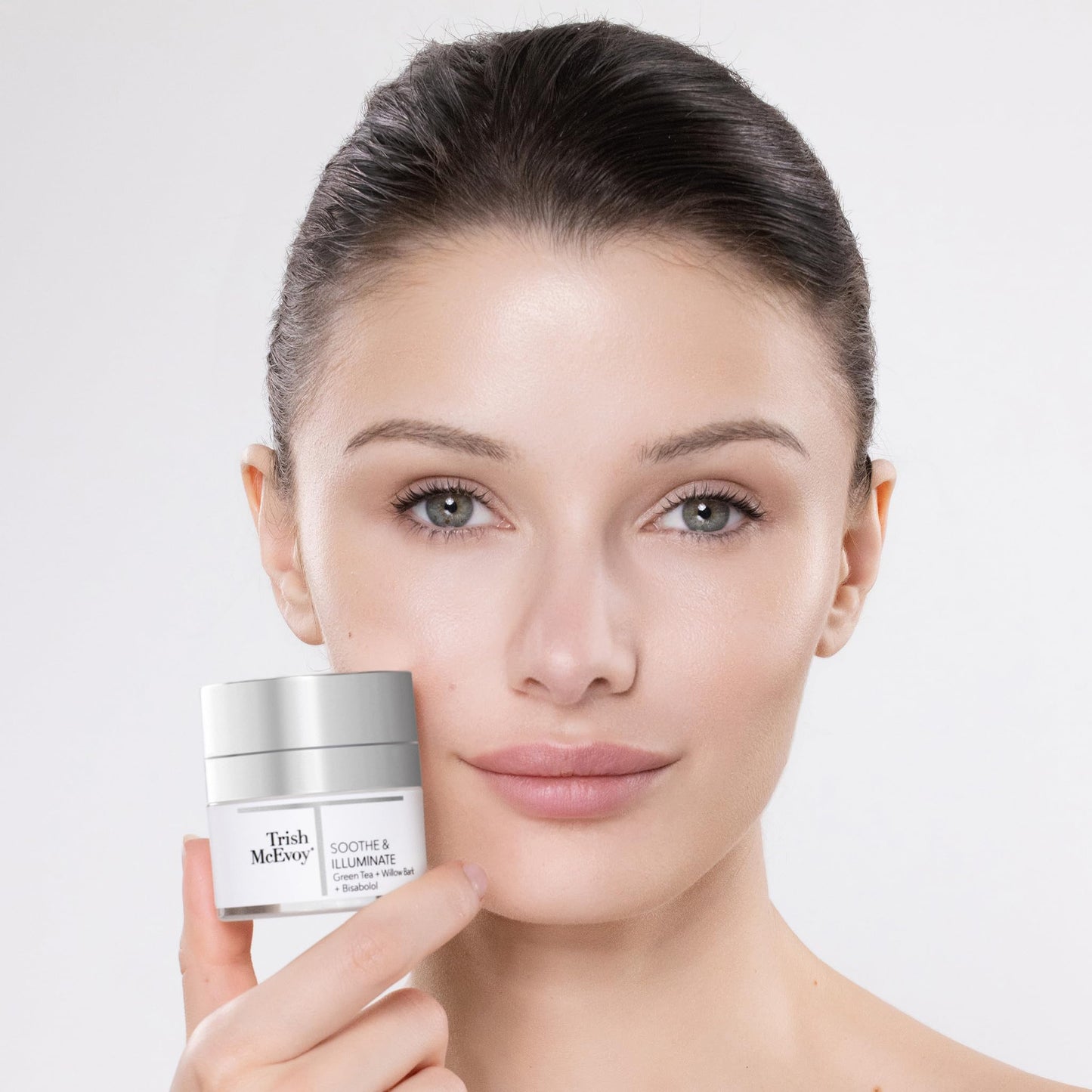 Trish McEvoy Travel Size Beauty Booster Soothe & Illuminate Cream in Shade 1, 0.50 oz / 15 mL
