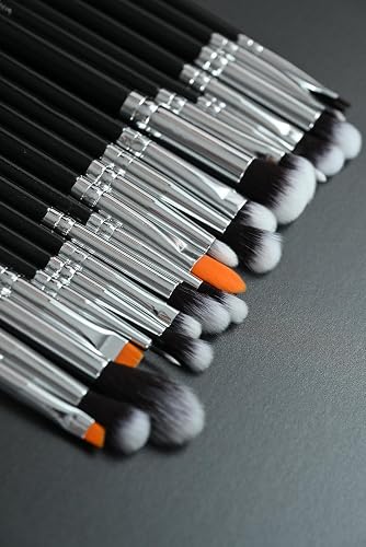 Grit Beauty Eyeshadow Brushes