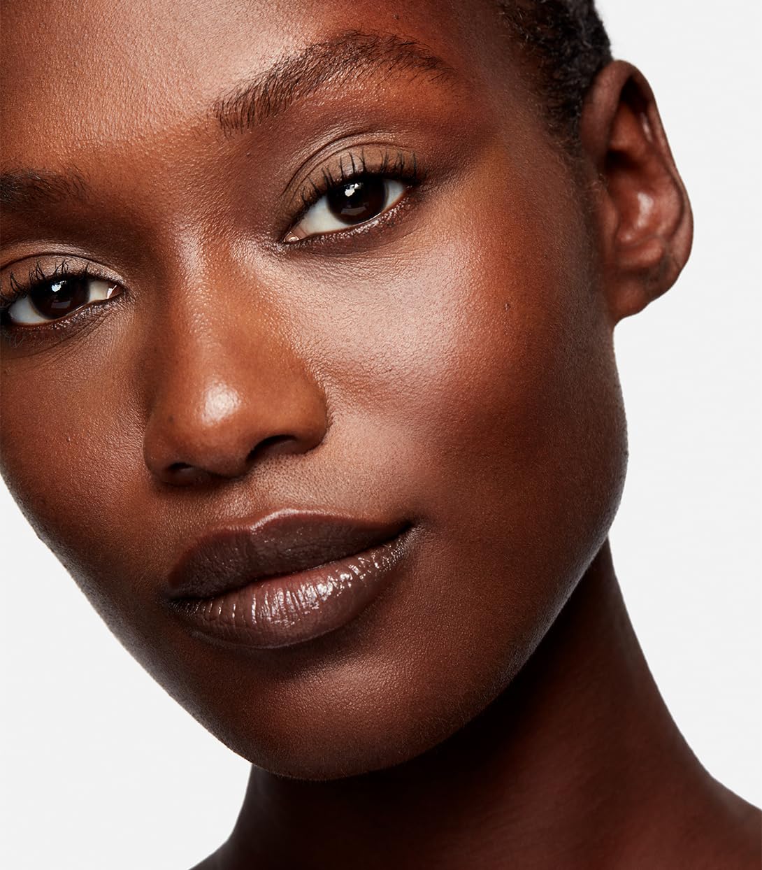 MAKE Beauty Skin Mimetic Microsuede Bronzer Powder - Matte Bronzing Powder Contour, Buildable Formula, Non Comedogenic, Long Lasting Color. Shade