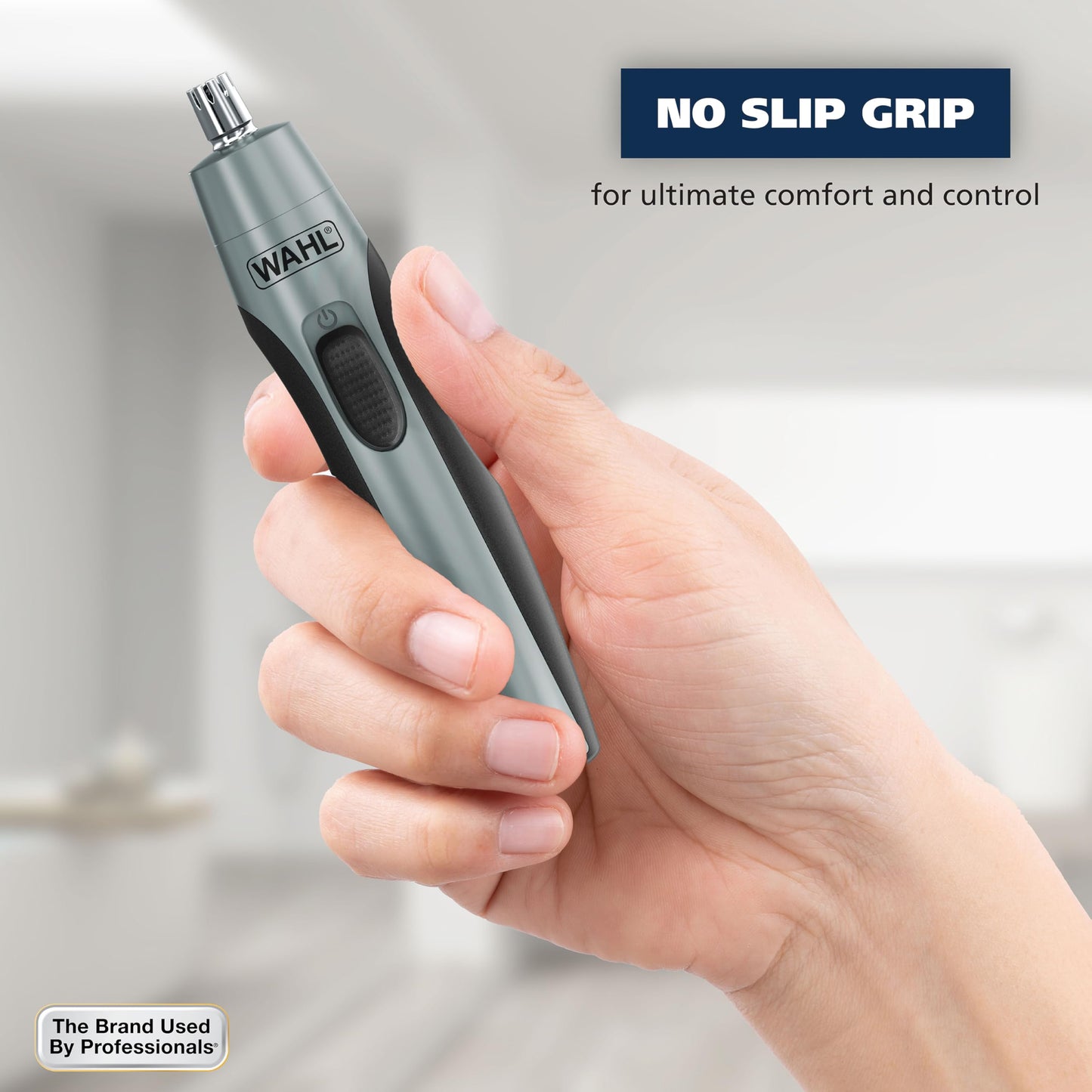 Wahl Clipper Battery Operated, Precision Ear and Nose Hair Trimmer for Men, Hygienic Nose Trimmer with Rinseable Blade for Easy Cleaning, Perfect Beauty and Personal Care Wahl
