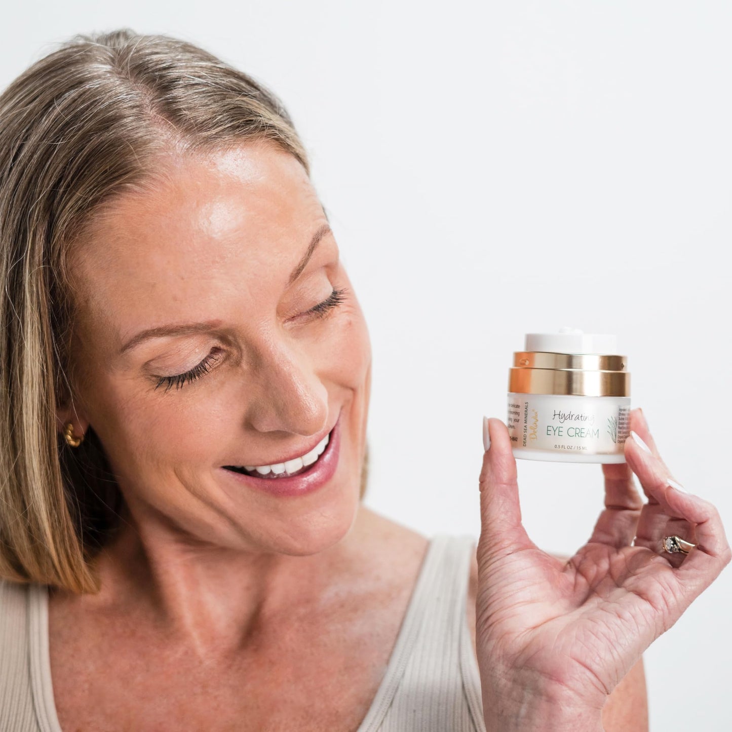 Deluvia Eye Cream Moisturizer, Under Eye and Around Eye Hydrating Eye Cream, Organic Aloe Vera, Vitamin E, Rosehip Seed Oil for Dry Skin
