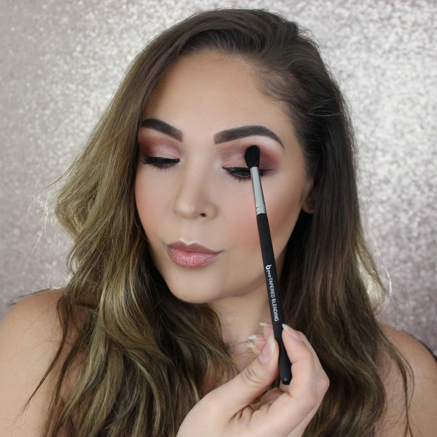 Tapered Blending Eyeshadow Makeup Brush - Beauty Junkees Professional Eye Shadow Blender Make Up Brush with Soft Fluffy Natural Hair Dome Bristles