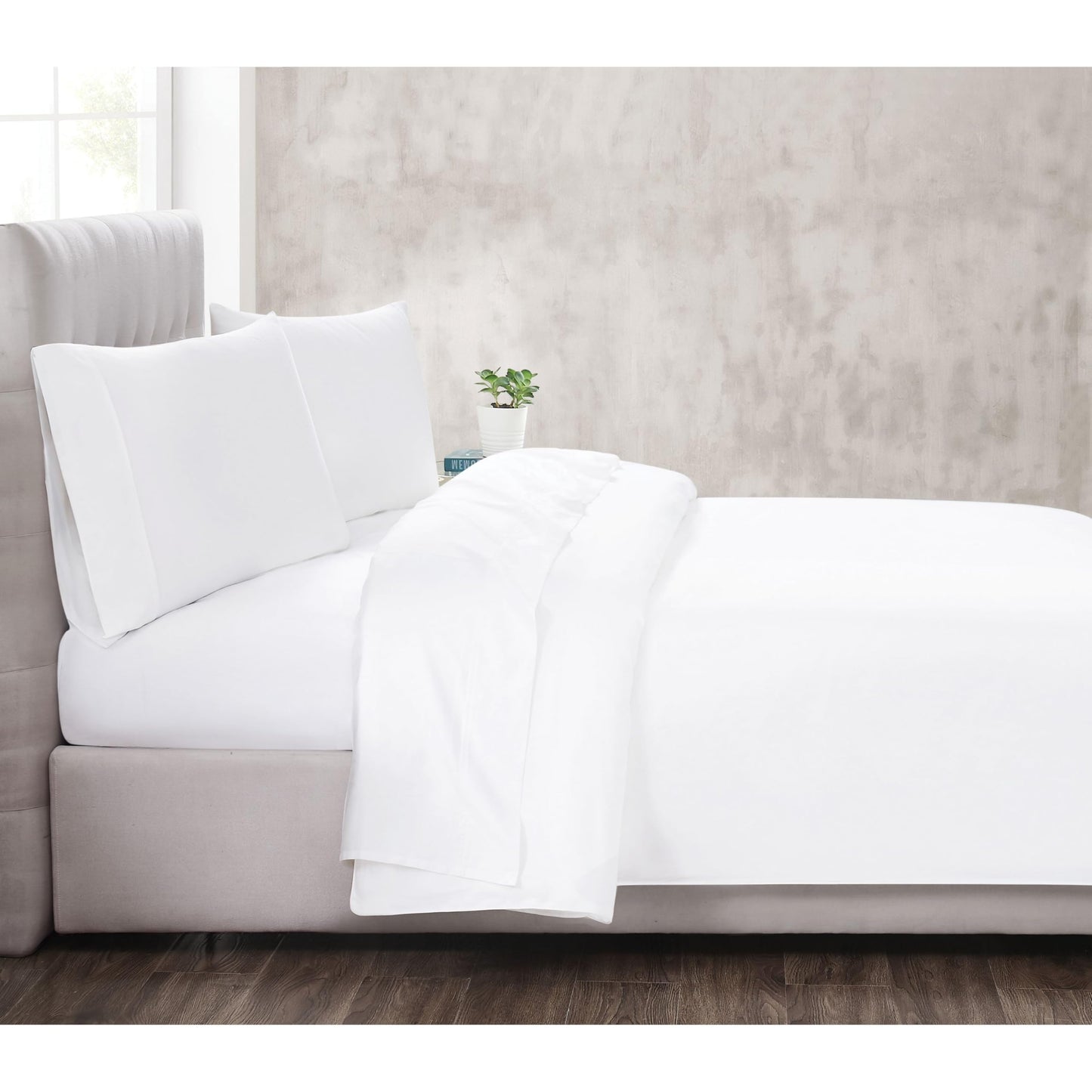 Christian Siriano NY® 300TC Cotton Sateen White Queen 4 Piece Sheet Set