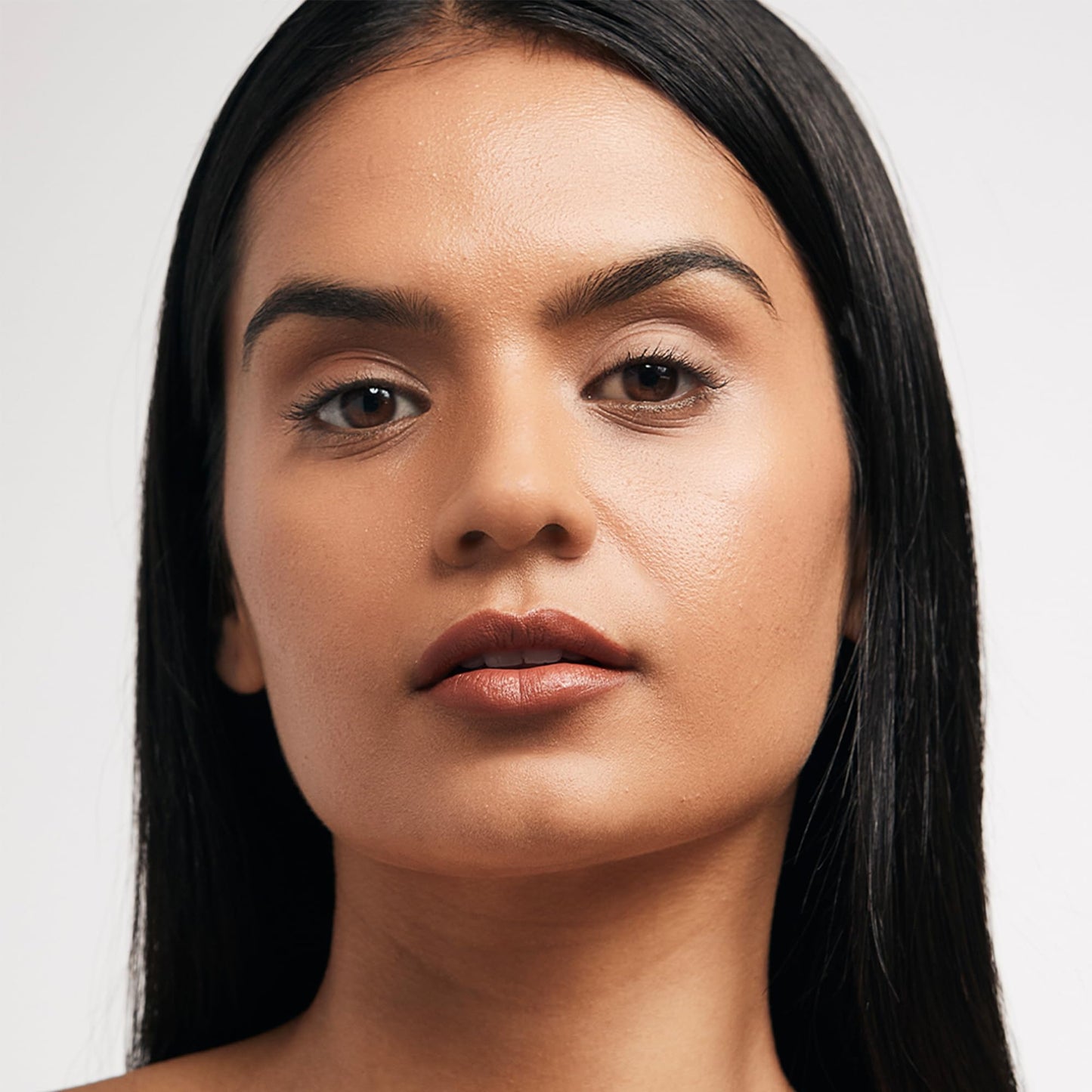 VASANTI Matte Crush Lipstick Pencil (Brownie Bite) | Long-Lasting, Water-Resistant Lip Liner Pencil that Won’t Smudge | Highly Pigmented, Soft Matte