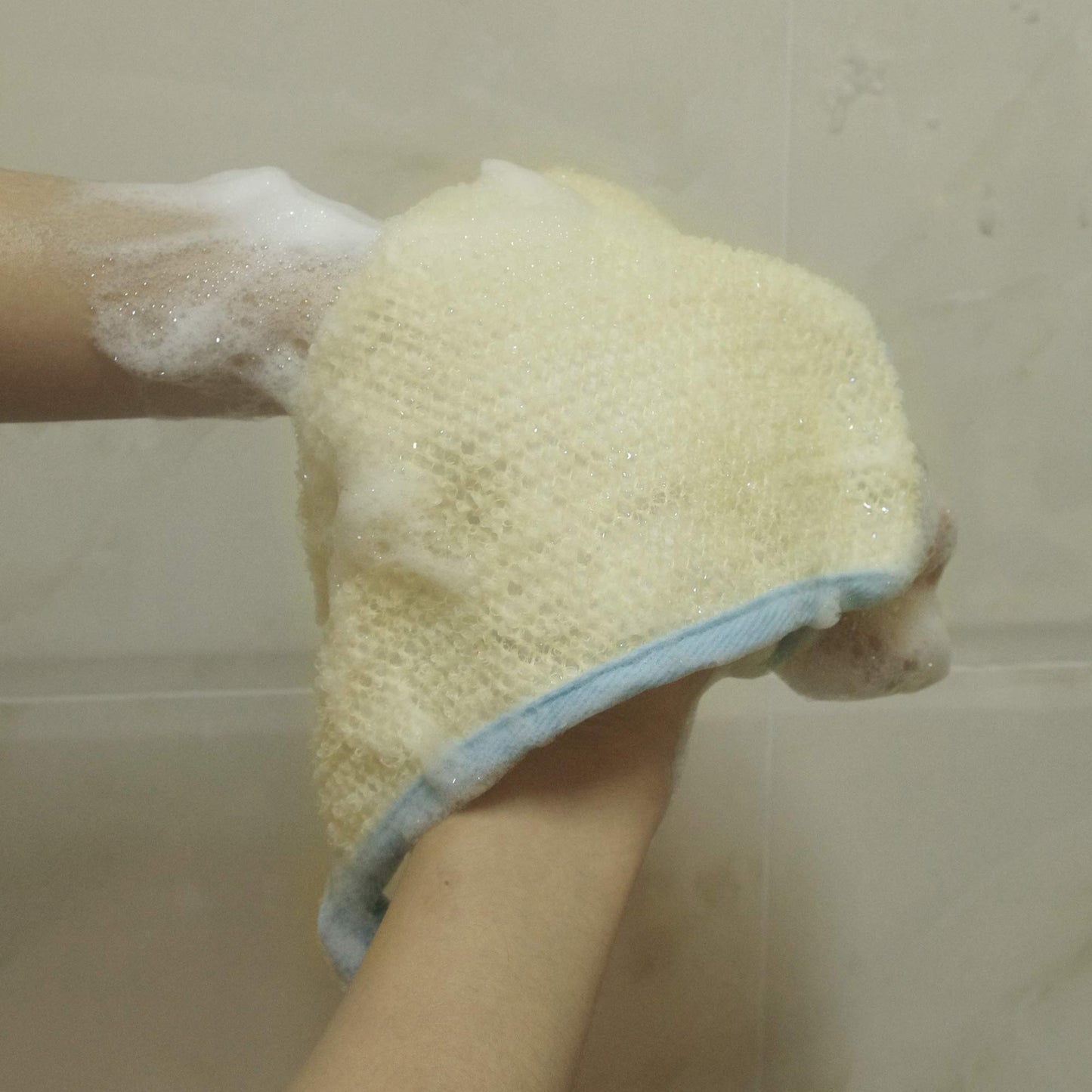 Bleu Bath (3 Pack) Dual-Sided Exfoliating Skin Towel Cotton Terry Body Cloth Scrubber Premium Sturdy Loofah Towel Soft and Buffing Wash Cloth White