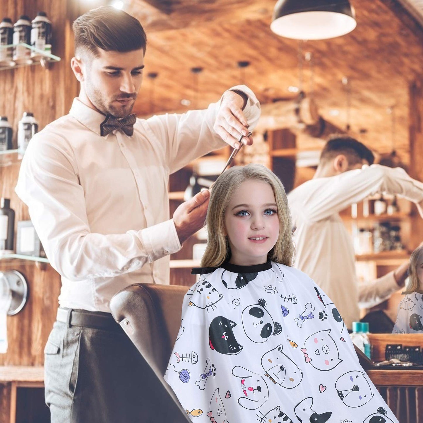 TILYIALA Kids Hair Cutting Cape,Kids Barber Cape Salon Capes for Hair Stylist Haircut Hairdresser Cape Barber Supplies (White Animals)