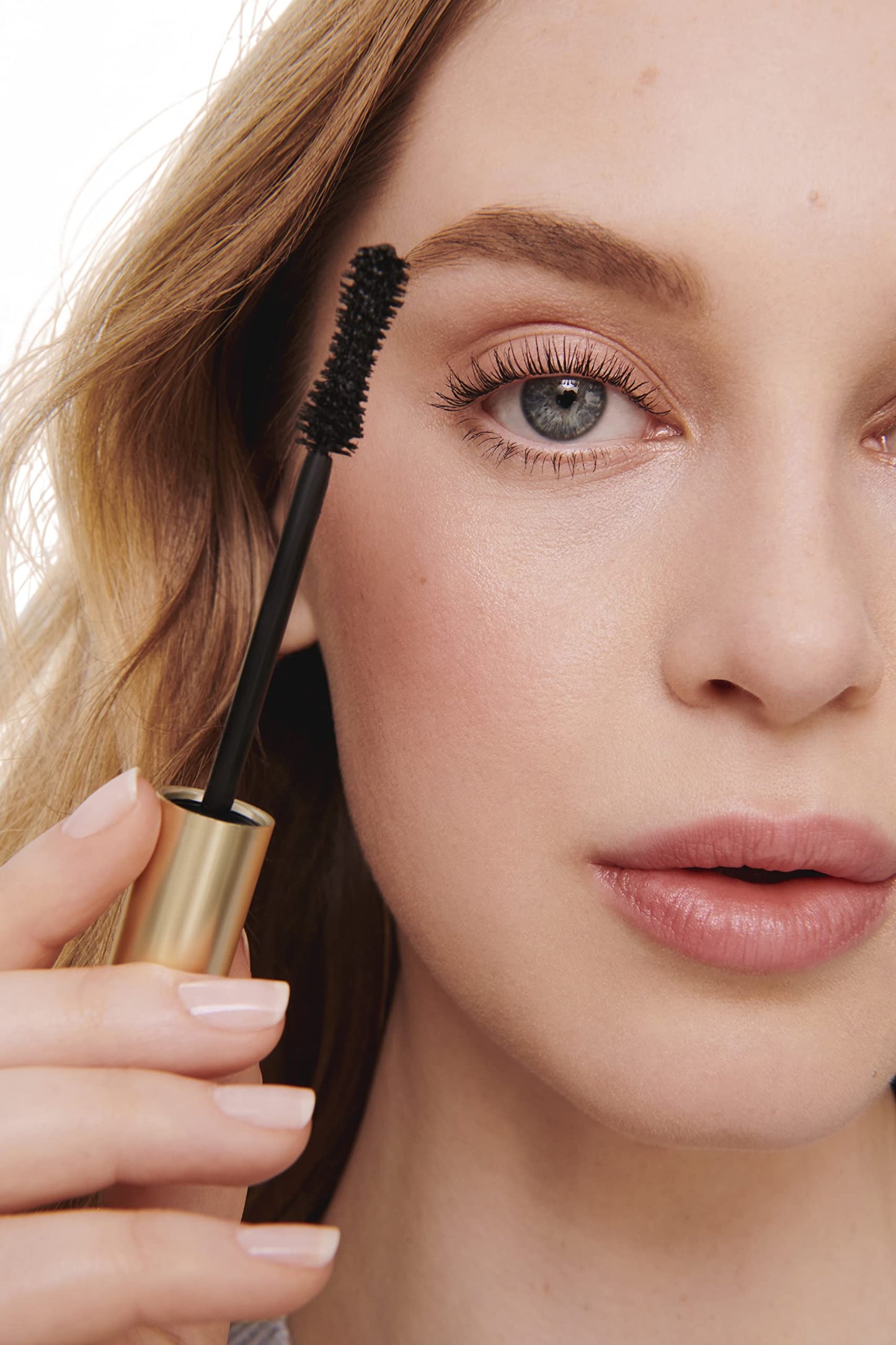 jane iredale Beyond Lash Volumizing Mascara | Naturally Derived Formula Lengthens and Lifts Lashes | Weightless Coverage | Non-Clumping | Black Ink |