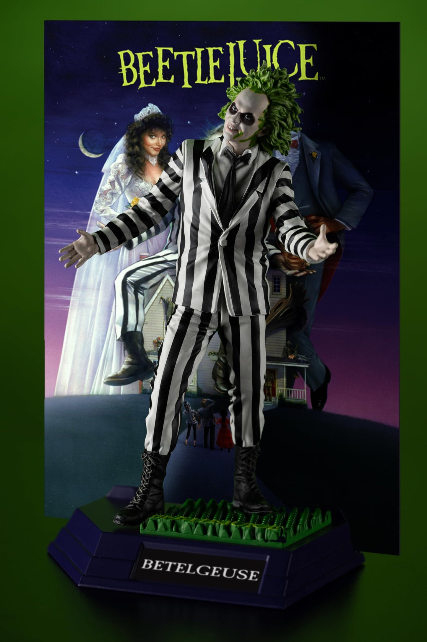 McFarlane Toys - Beetlejuice 6in Posed Figure