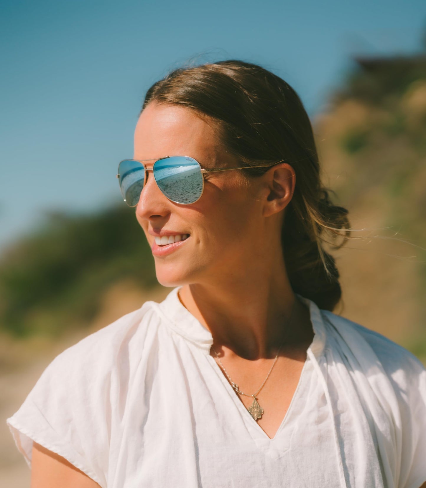 Revo Relay: Polarized Filter UV, Womens Small Metal Rim Aviator Sunglasses, Rose Gold Frame with Champagne Lens, RE 1014