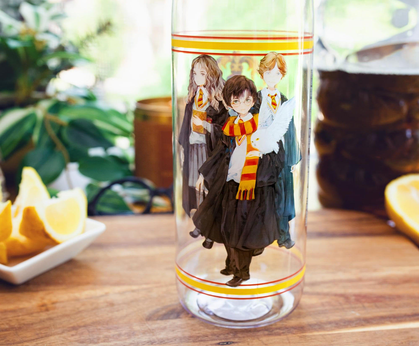 Harry Potter Hogwarts Anime Plastic Water Bottle With Screw-Top Handle Lid | Large Plastic Sports Jug | Holds 28 Ounces